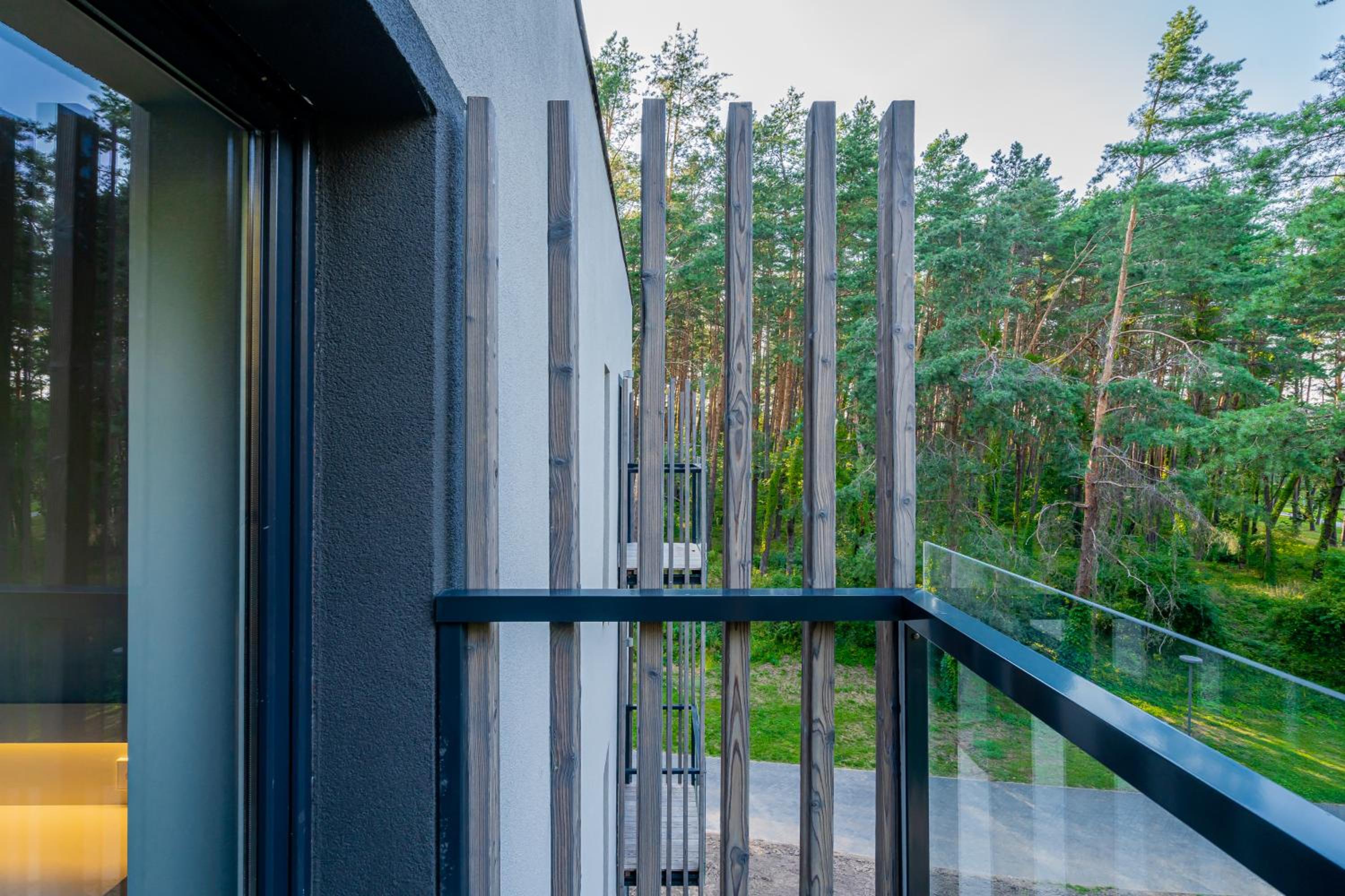 Double Room with Balcony - Photo 6