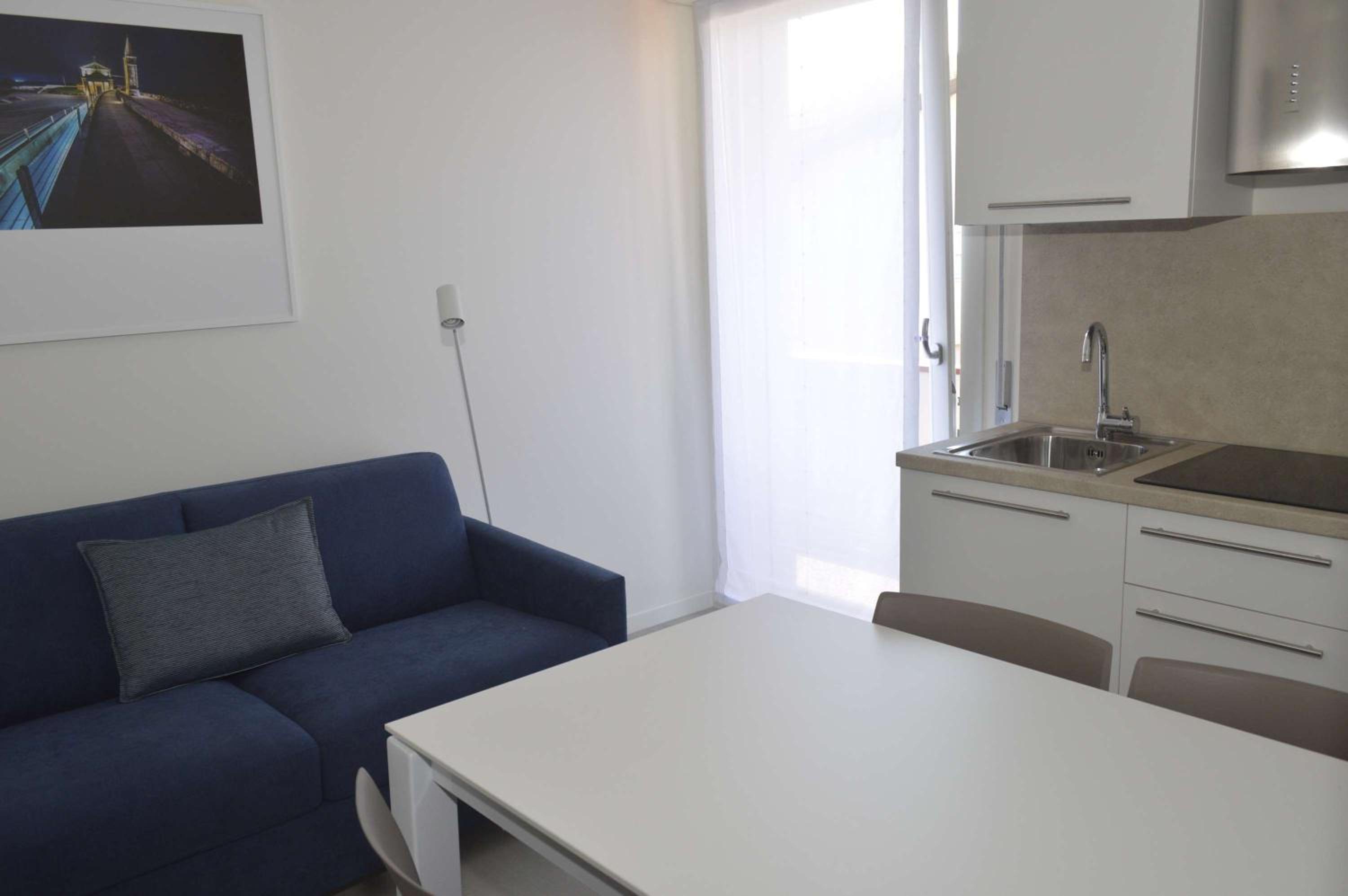 One-Bedroom Apartment photo 3