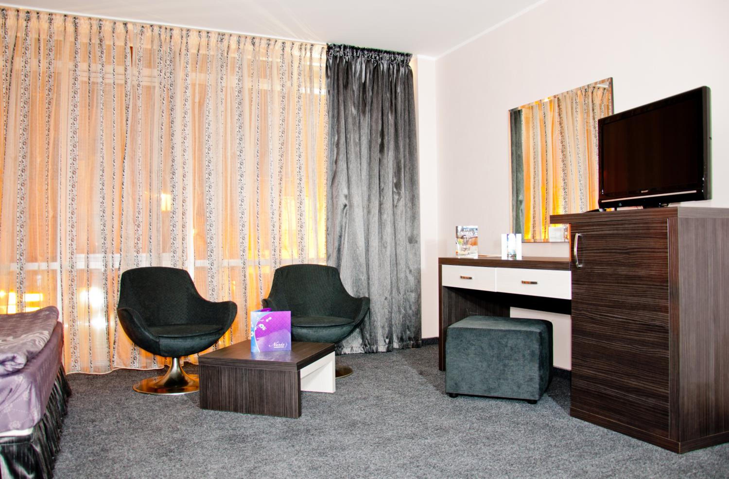 Deluxe Twin Room photo 1