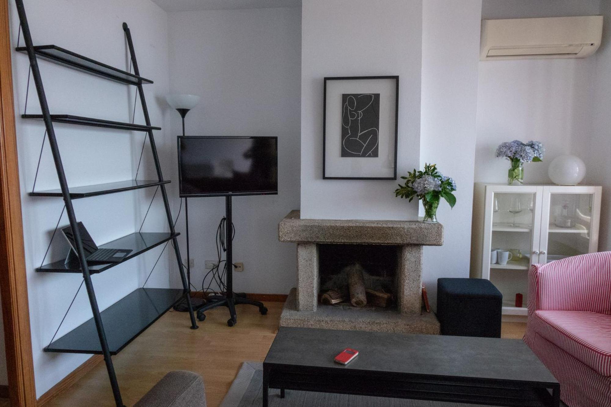 Two-Bedroom Apartment photo 2