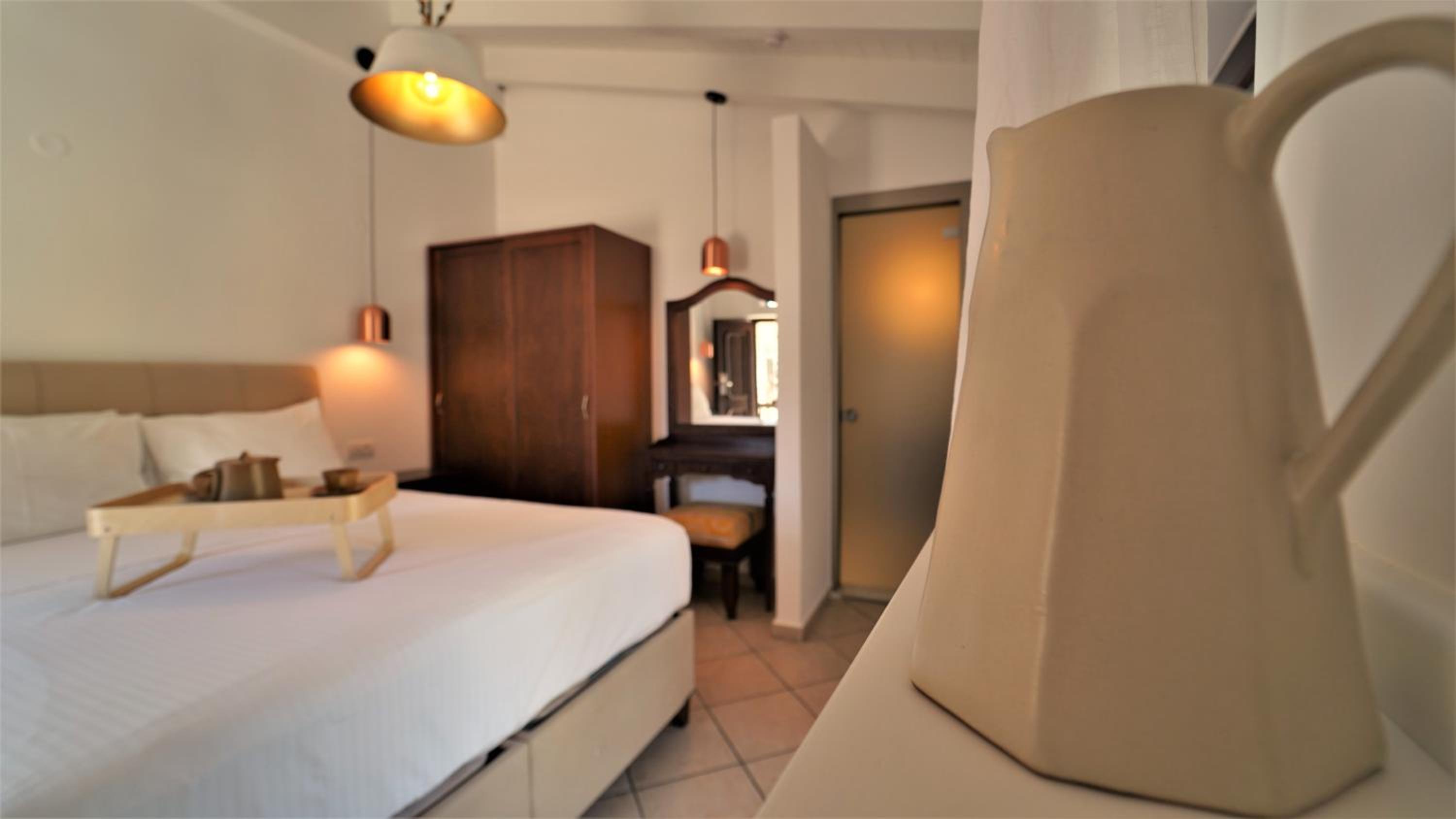 Double or Twin Room photo 3