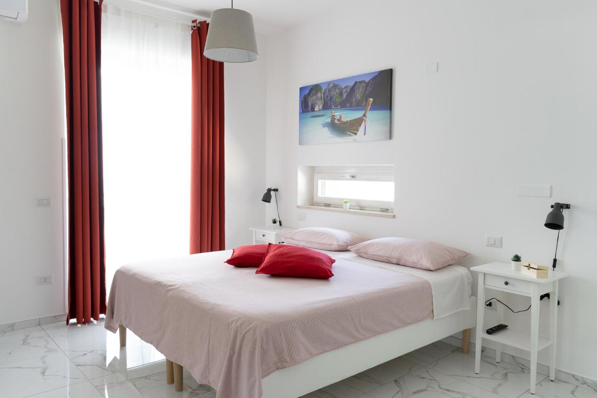 Deluxe Double or Twin Room with Sea View photo 1