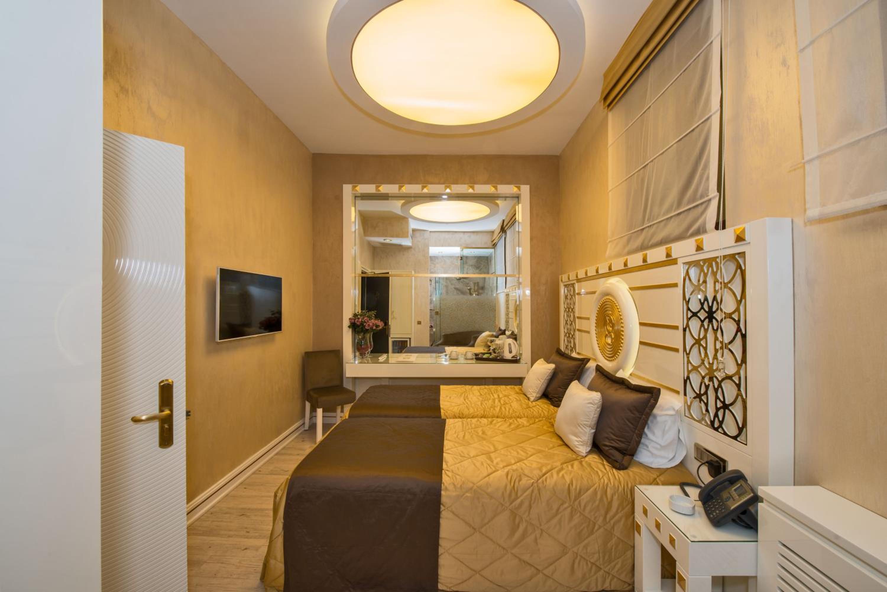Twin Room - Basement photo 2