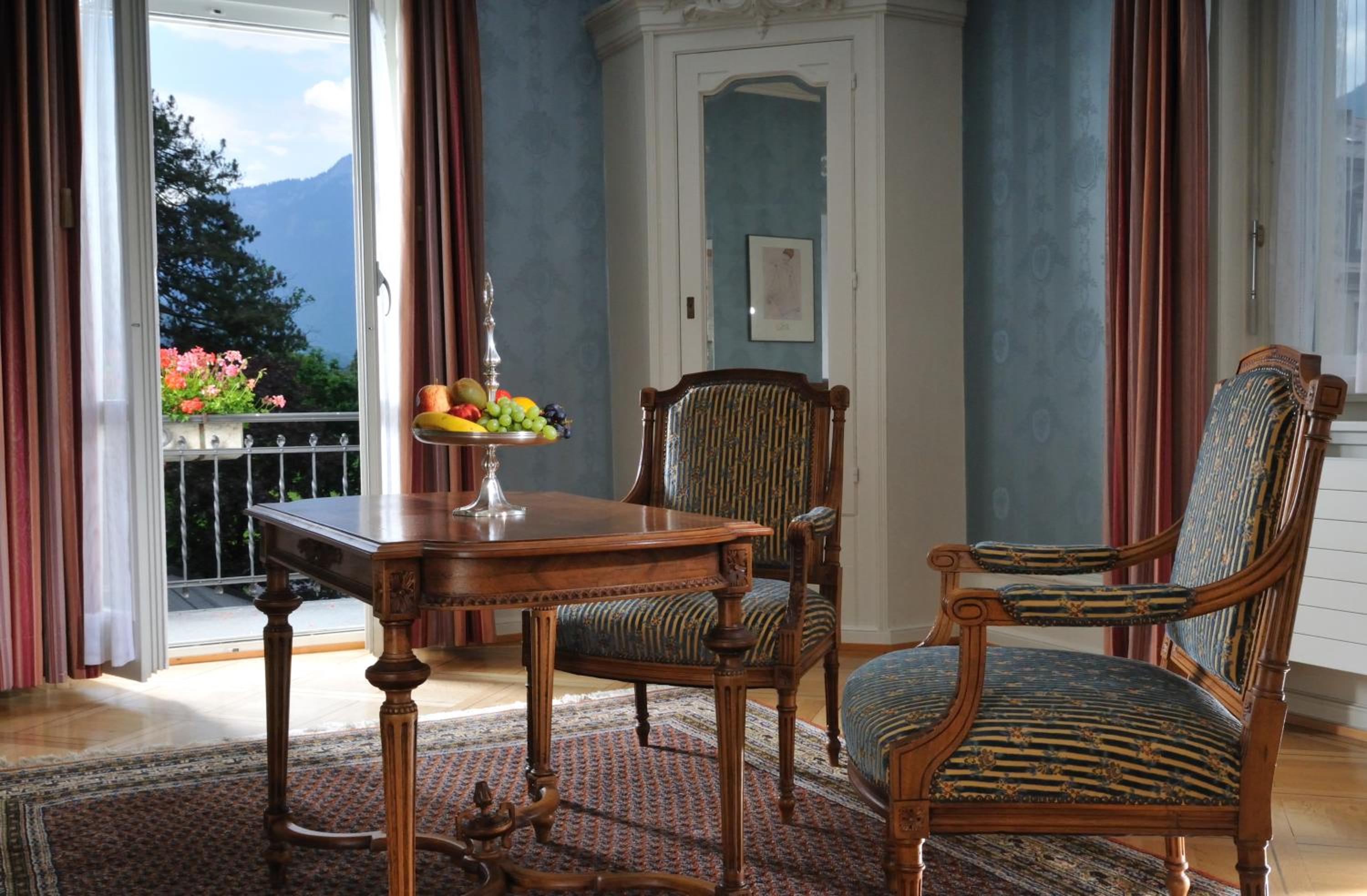 Royal Suite thumbnail 6