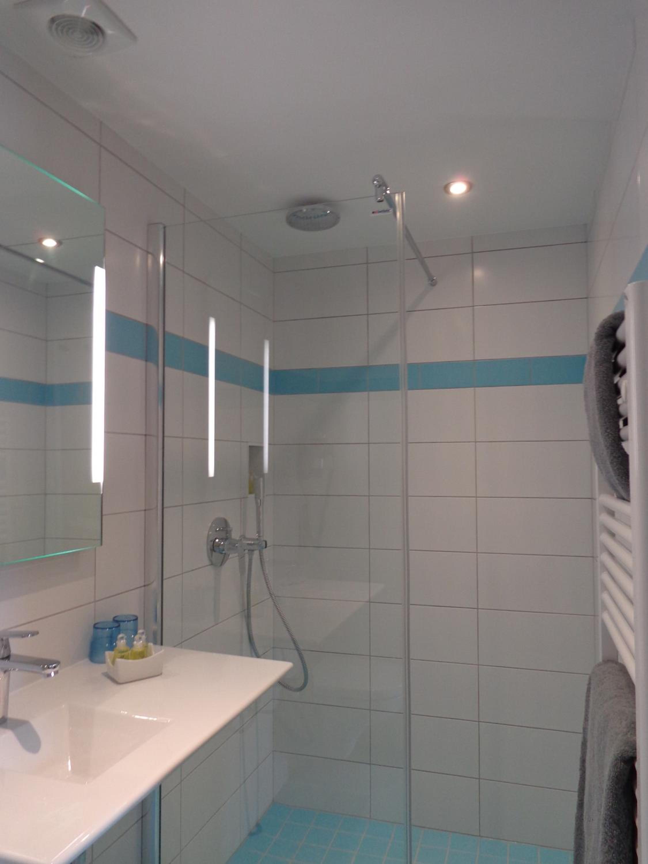 Family Suite - Photo 6