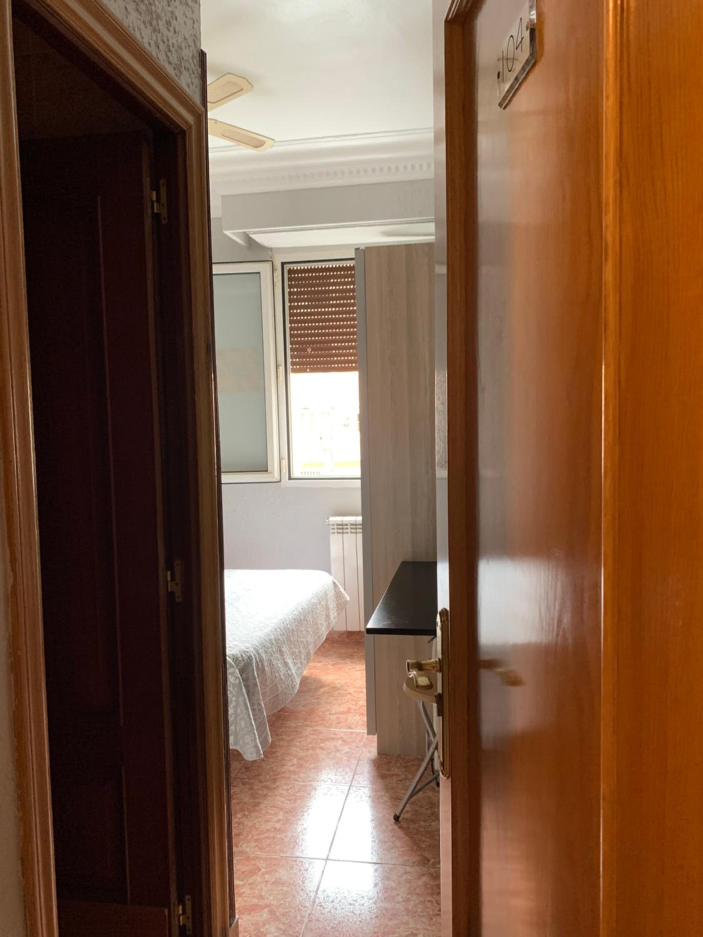 Double or Twin Room - Photo 2