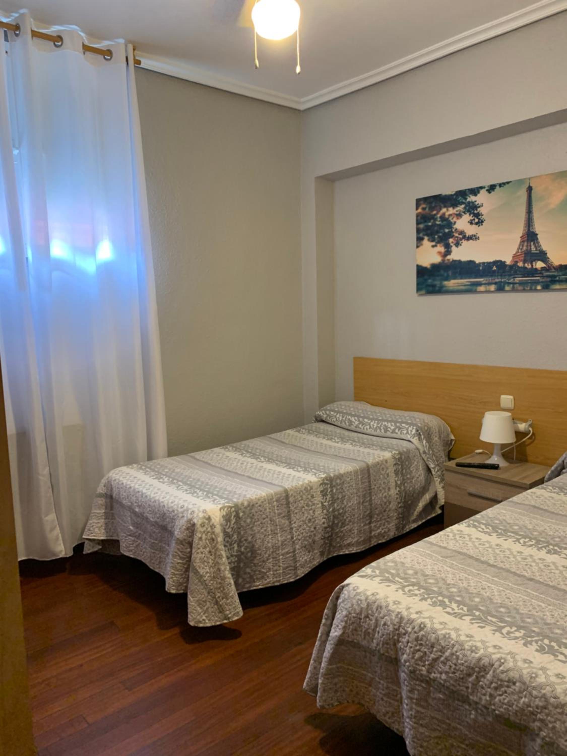 Double or Twin Room - Photo 5