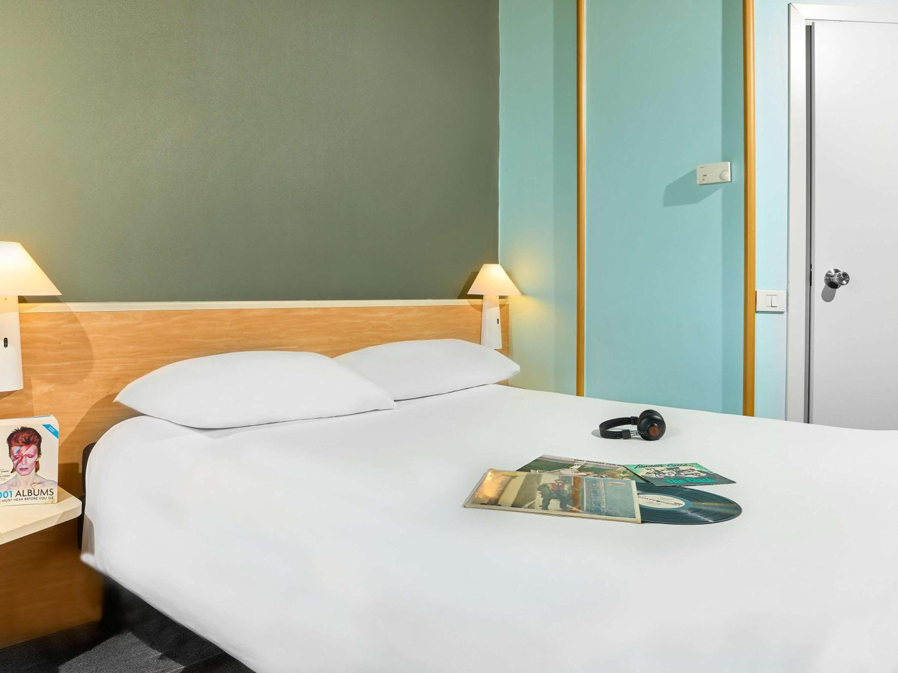 Standard Double Room - Photo 1