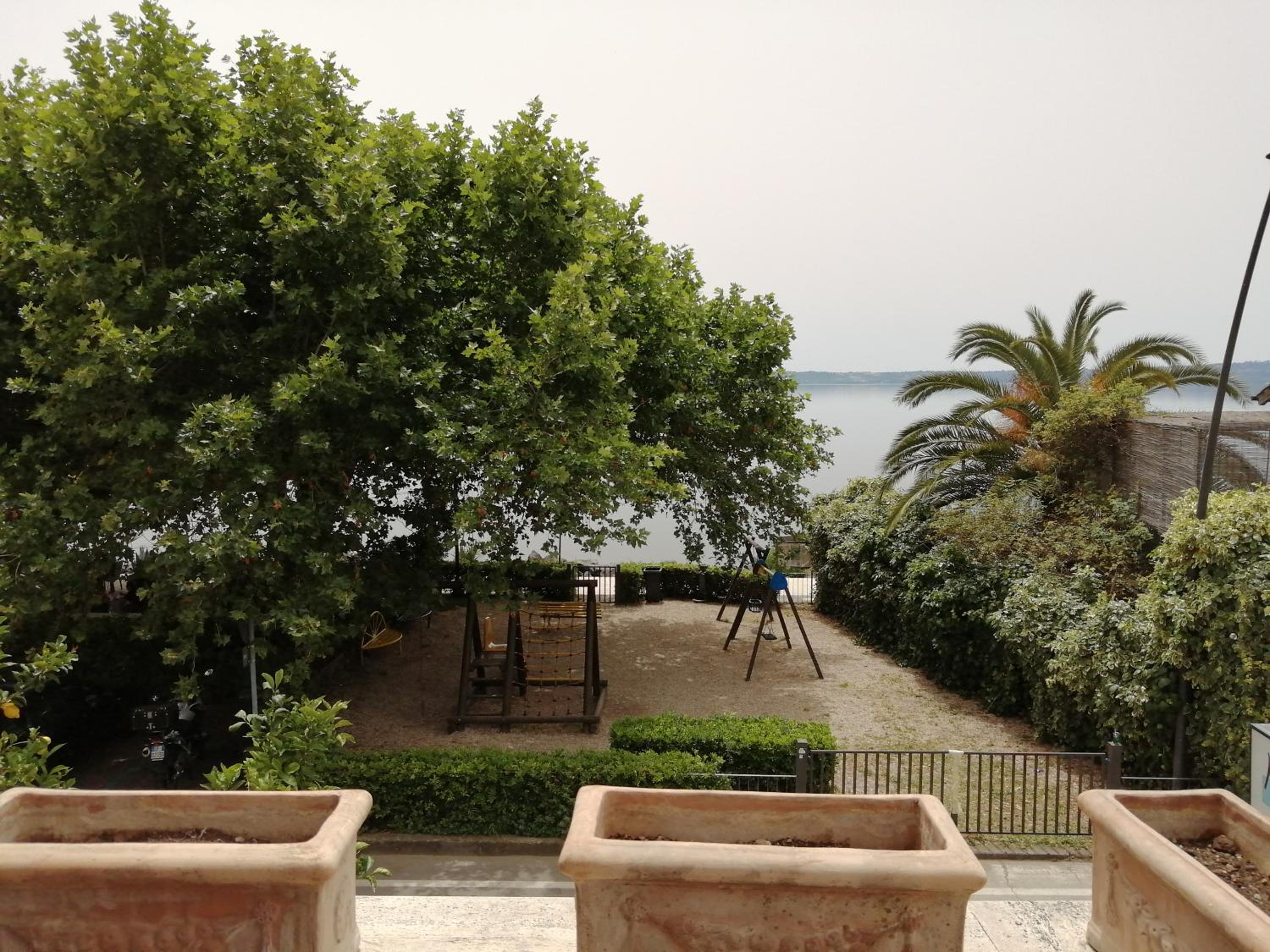 Double Room with Lake View photo 2