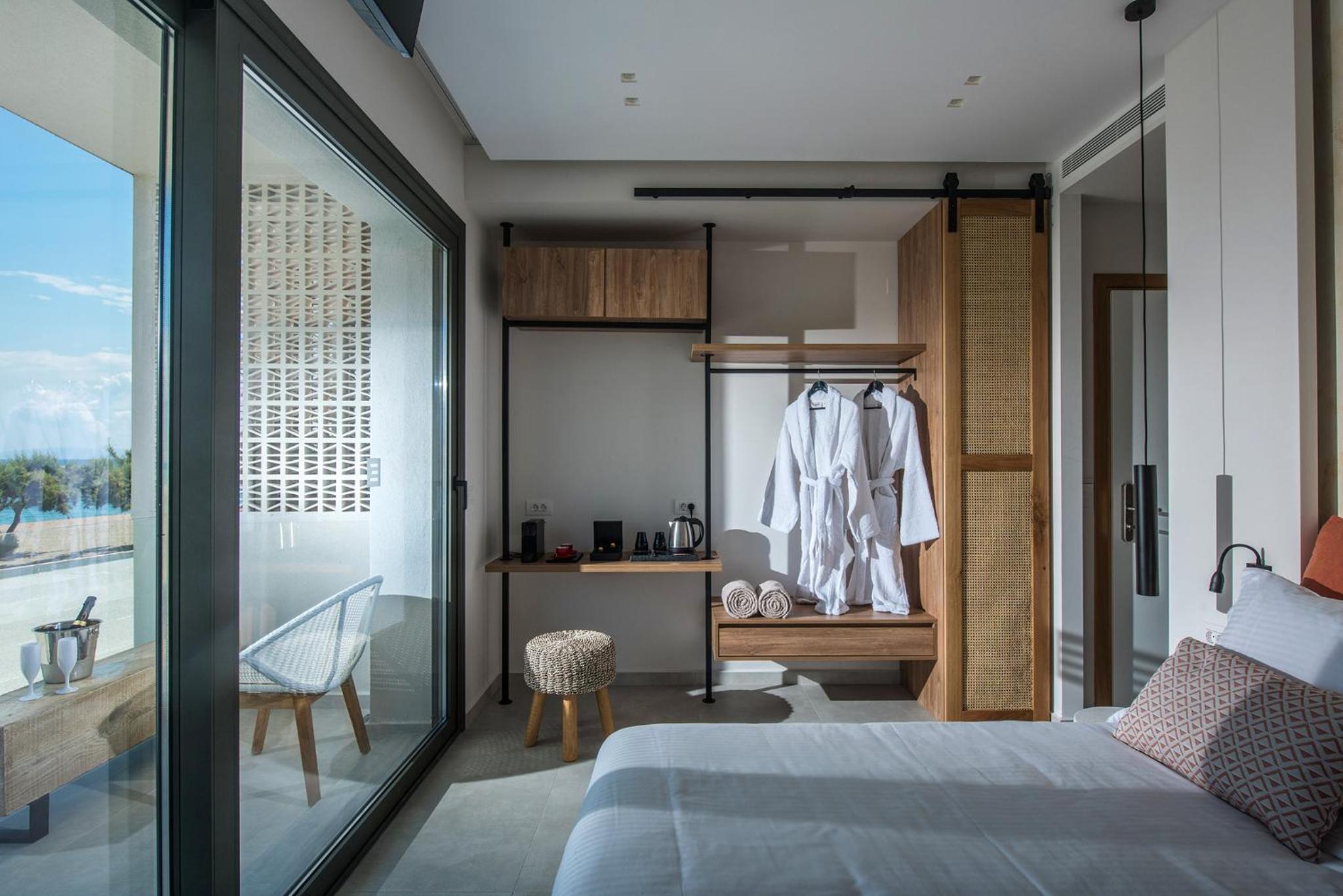 Junior Suite with Sea Front