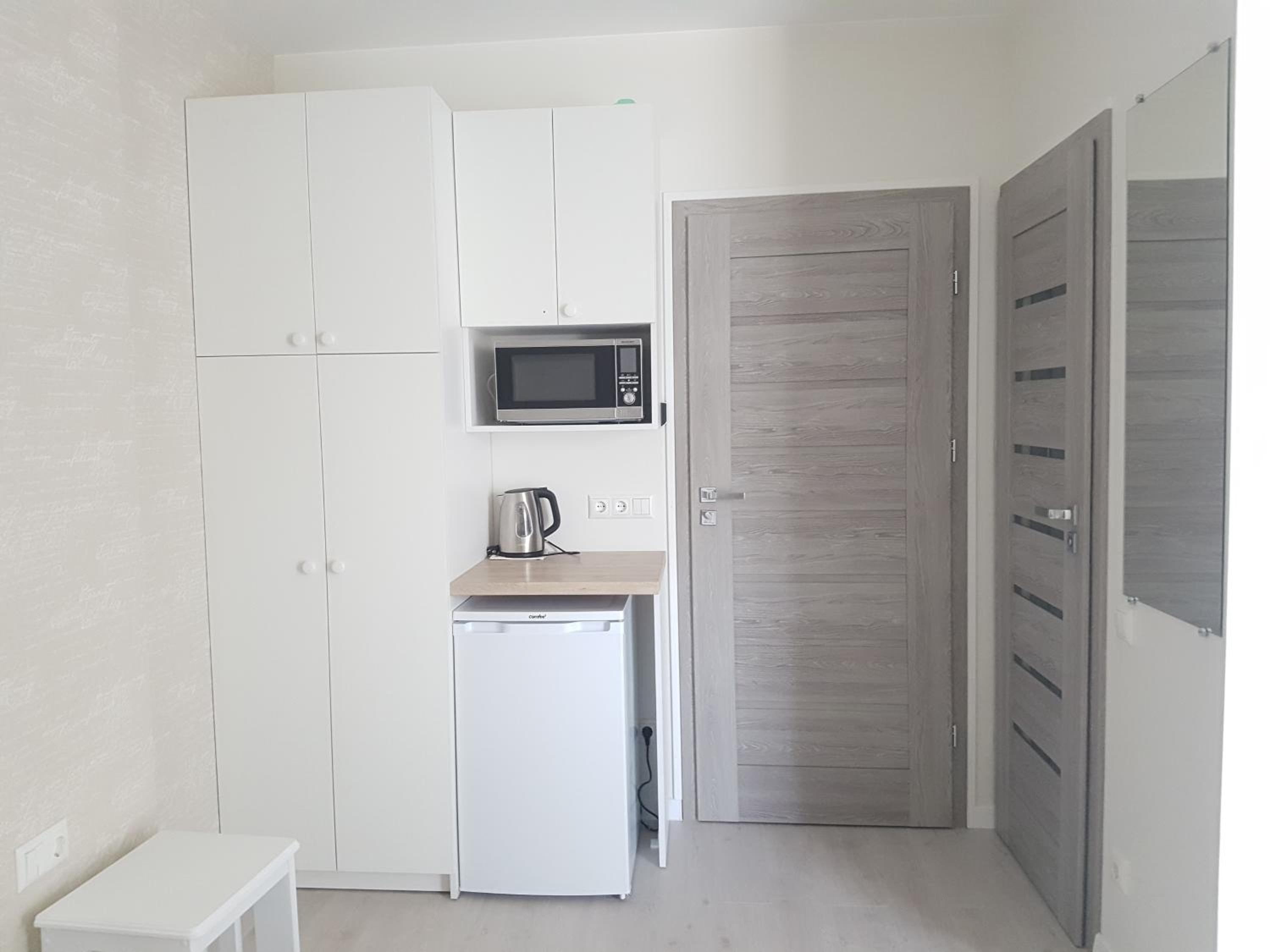 Double Room with Balcony - Photo 4