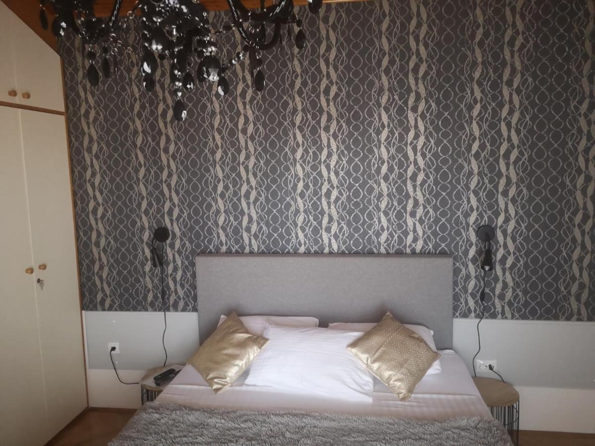 Standard Double Room photo 2