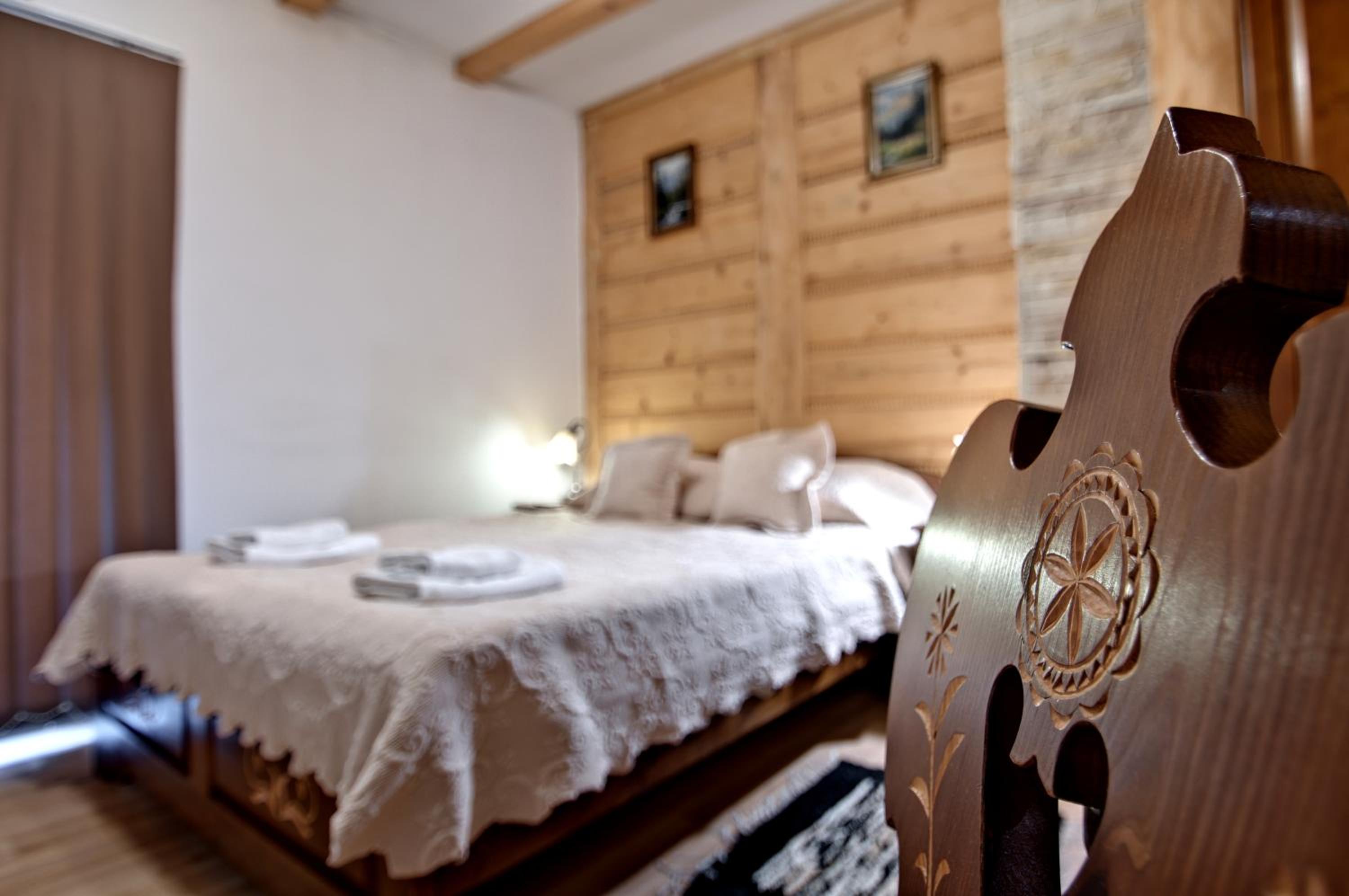 Classic Double Room - Photo 7
