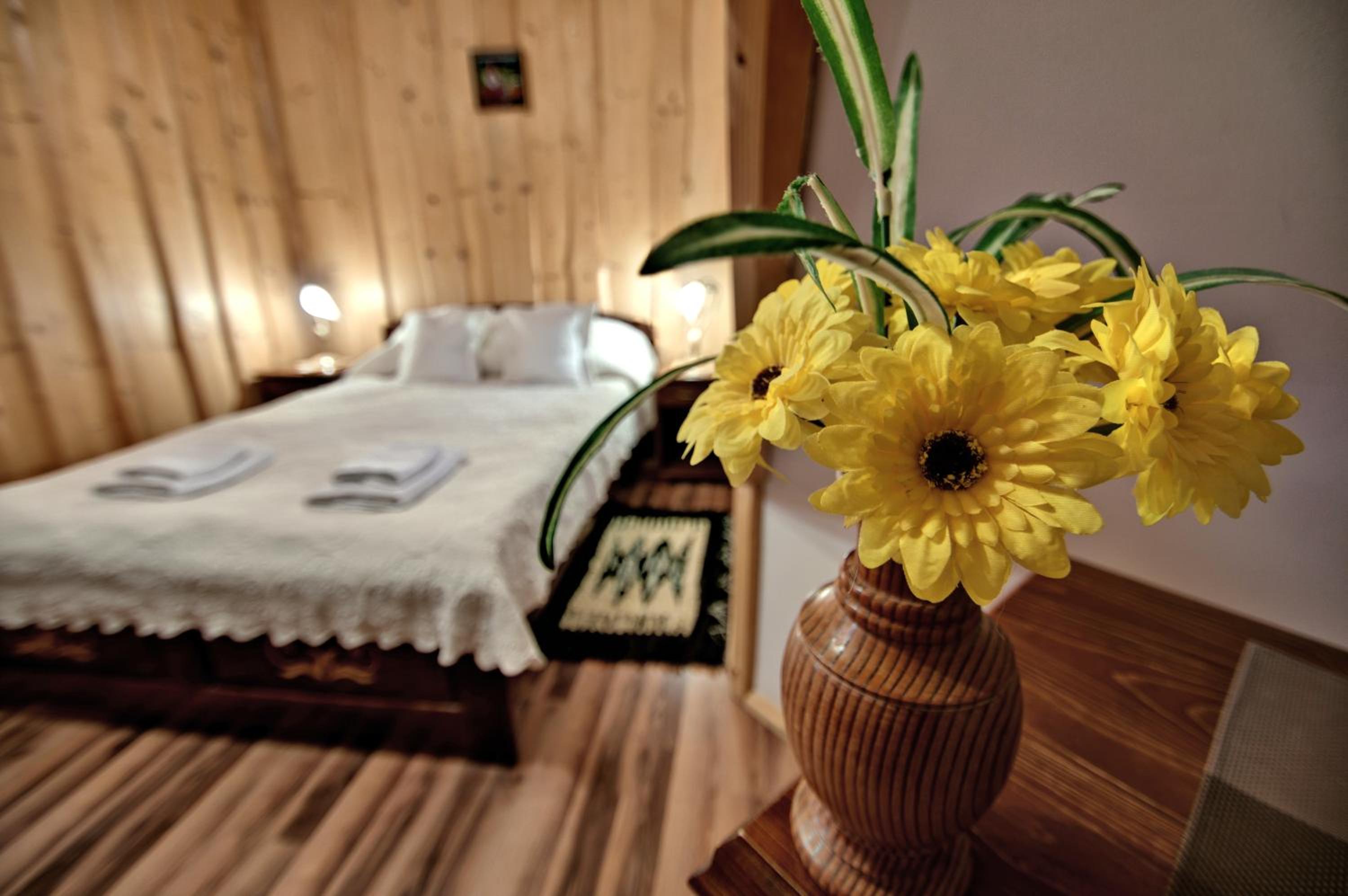 Triple Room with Mountain View - Photo 9