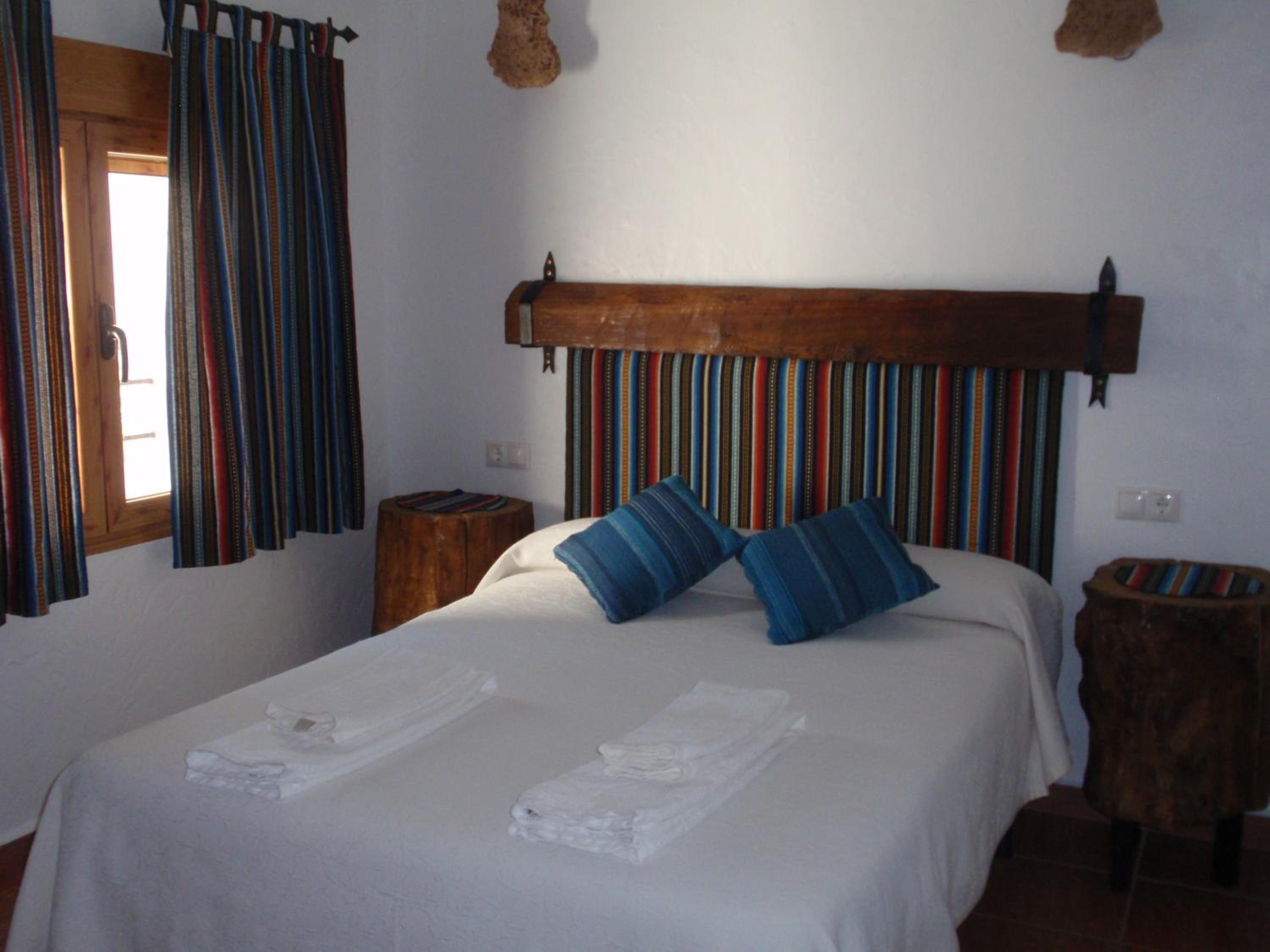 Four-Bedroom House - Photo 4