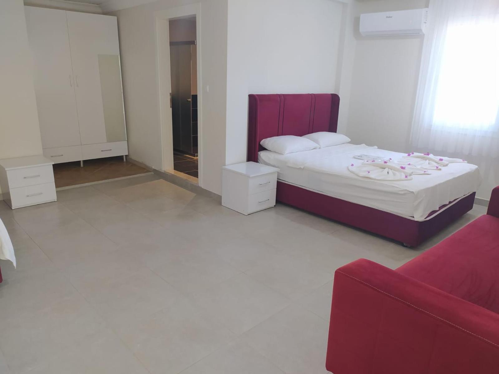 Double or Twin Room with Terrace photo 3