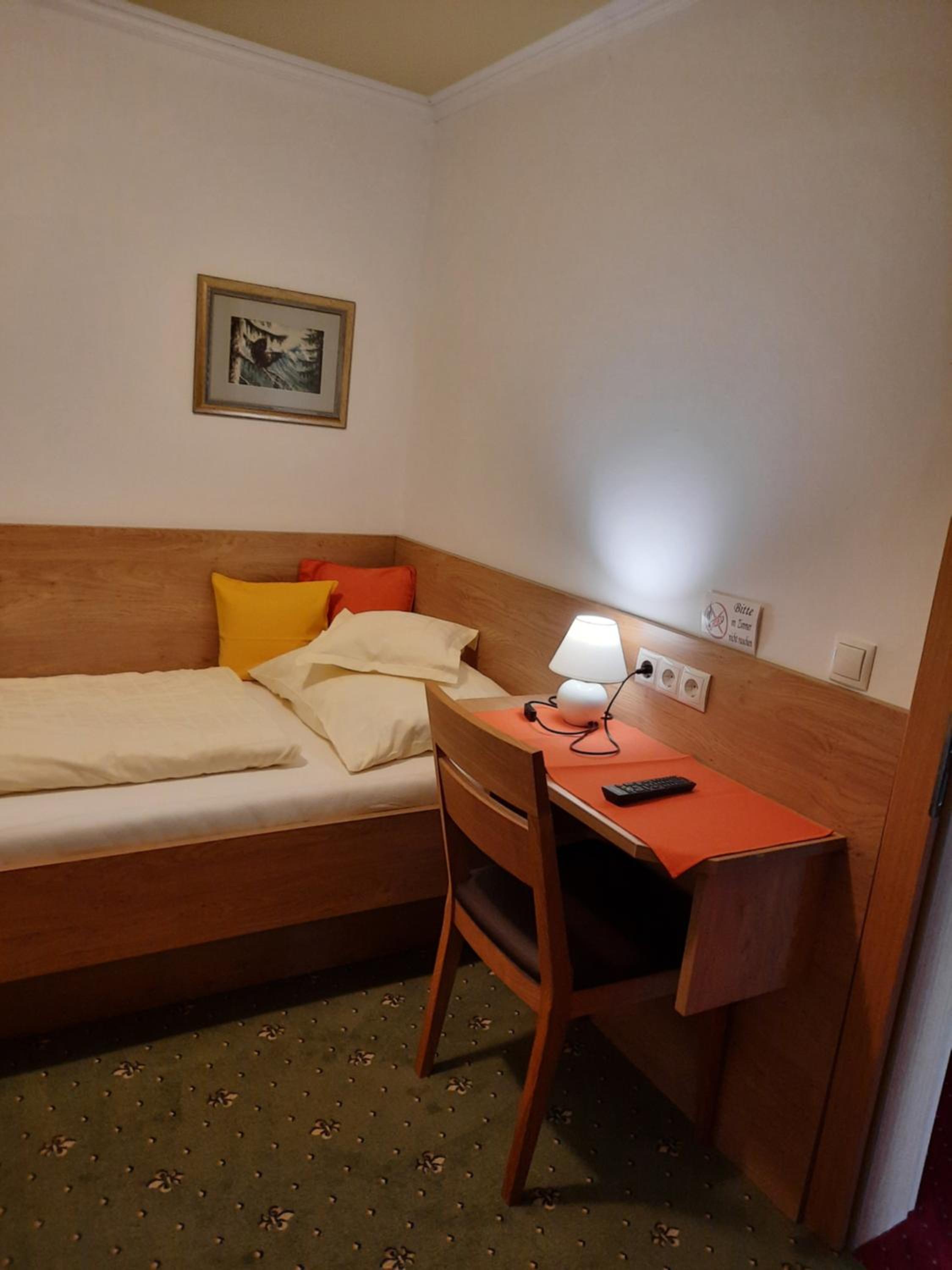 Single Room photo 1