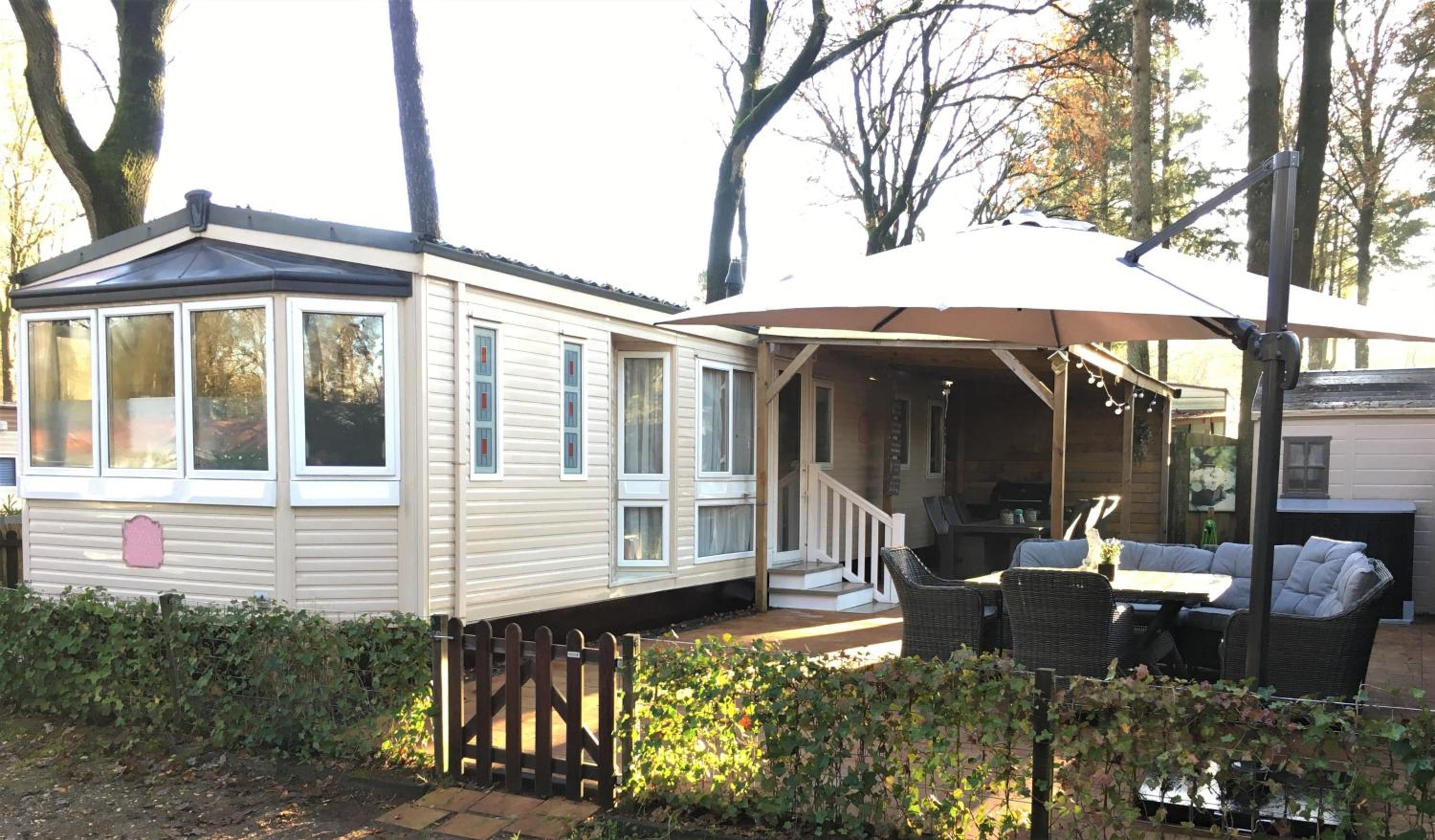 Two-Bedroom Chalet photo 2