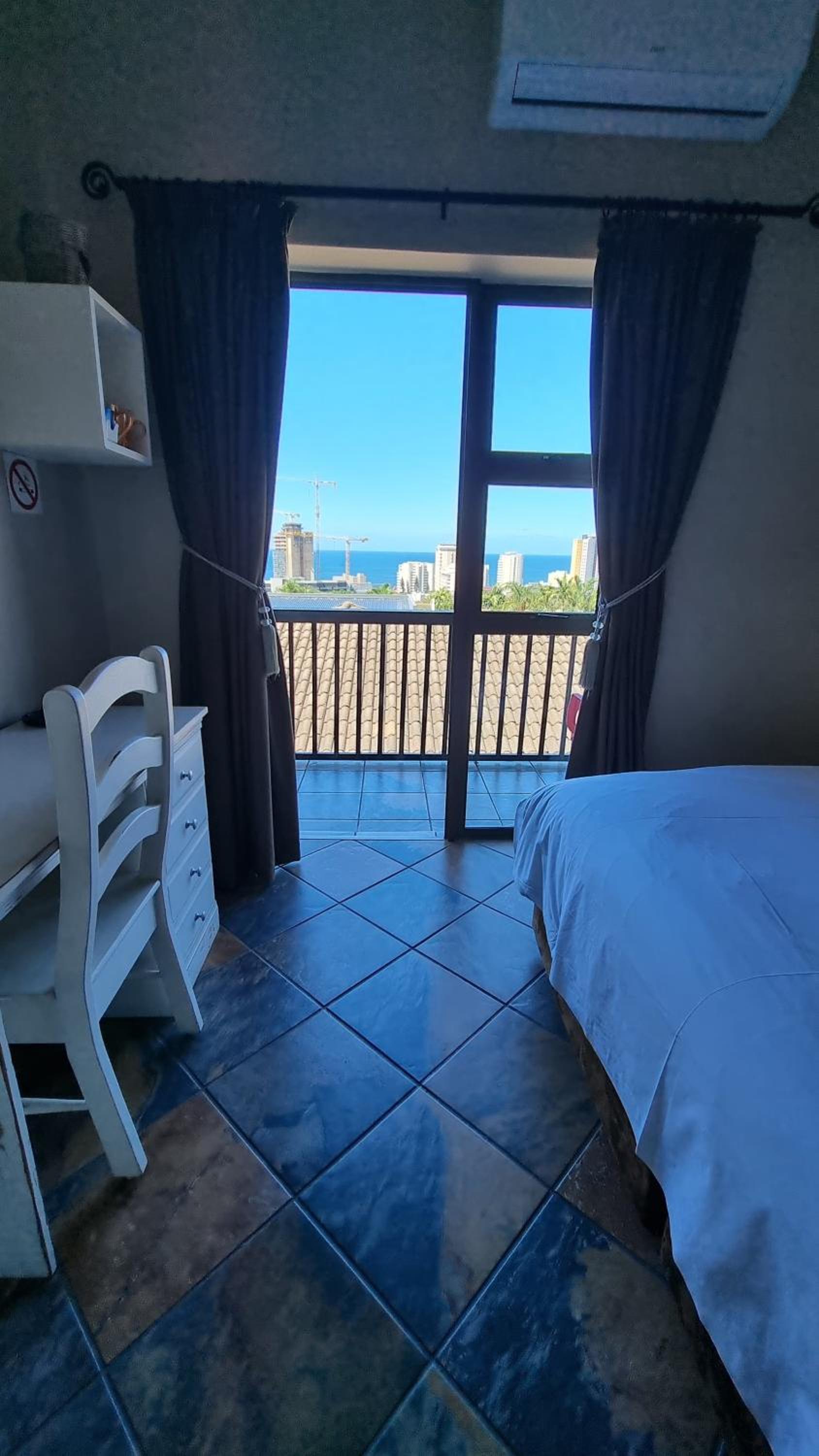 Twin/Double Room photo 1