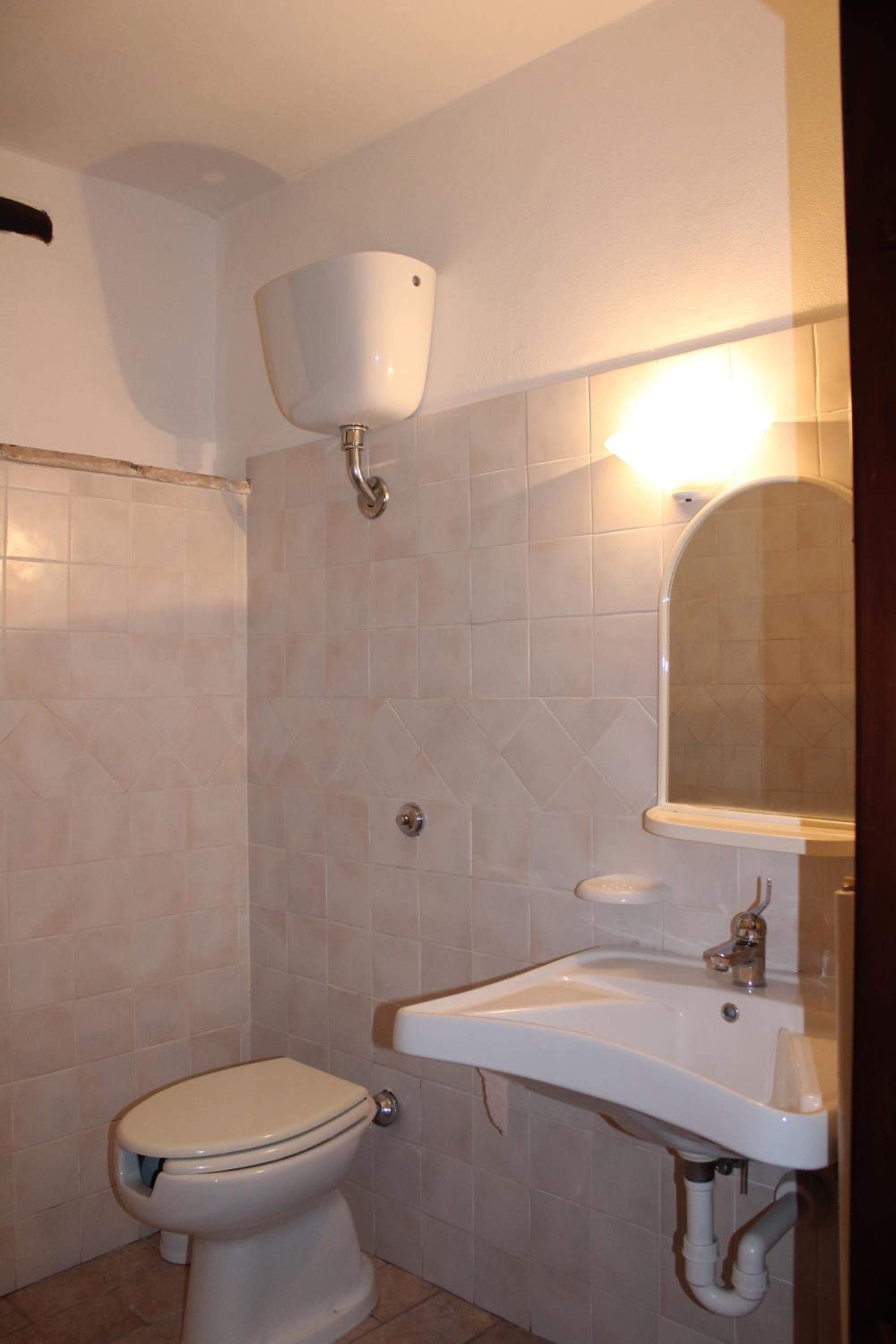Apartment with Balcony photo 2
