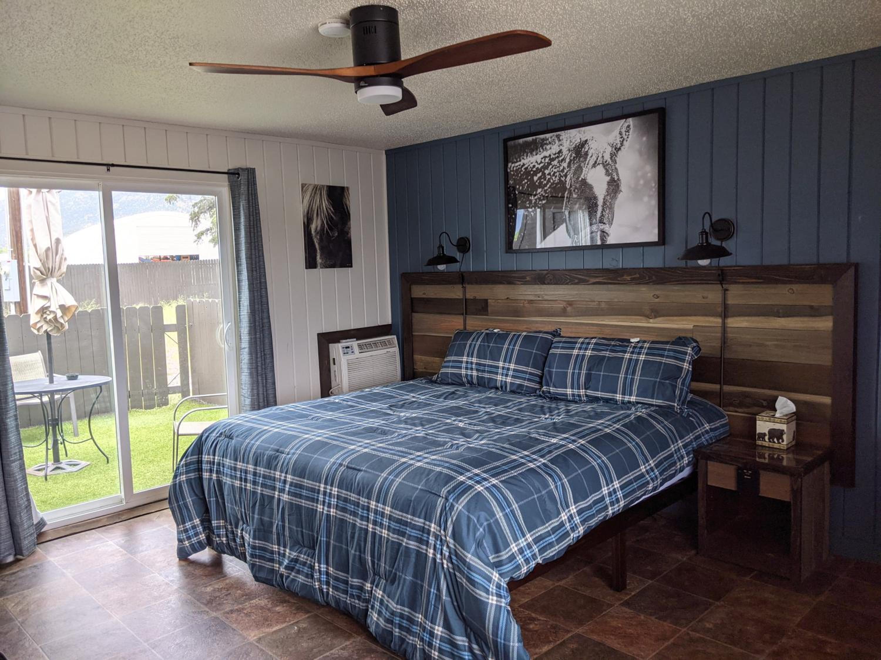 King Room with Mountain View