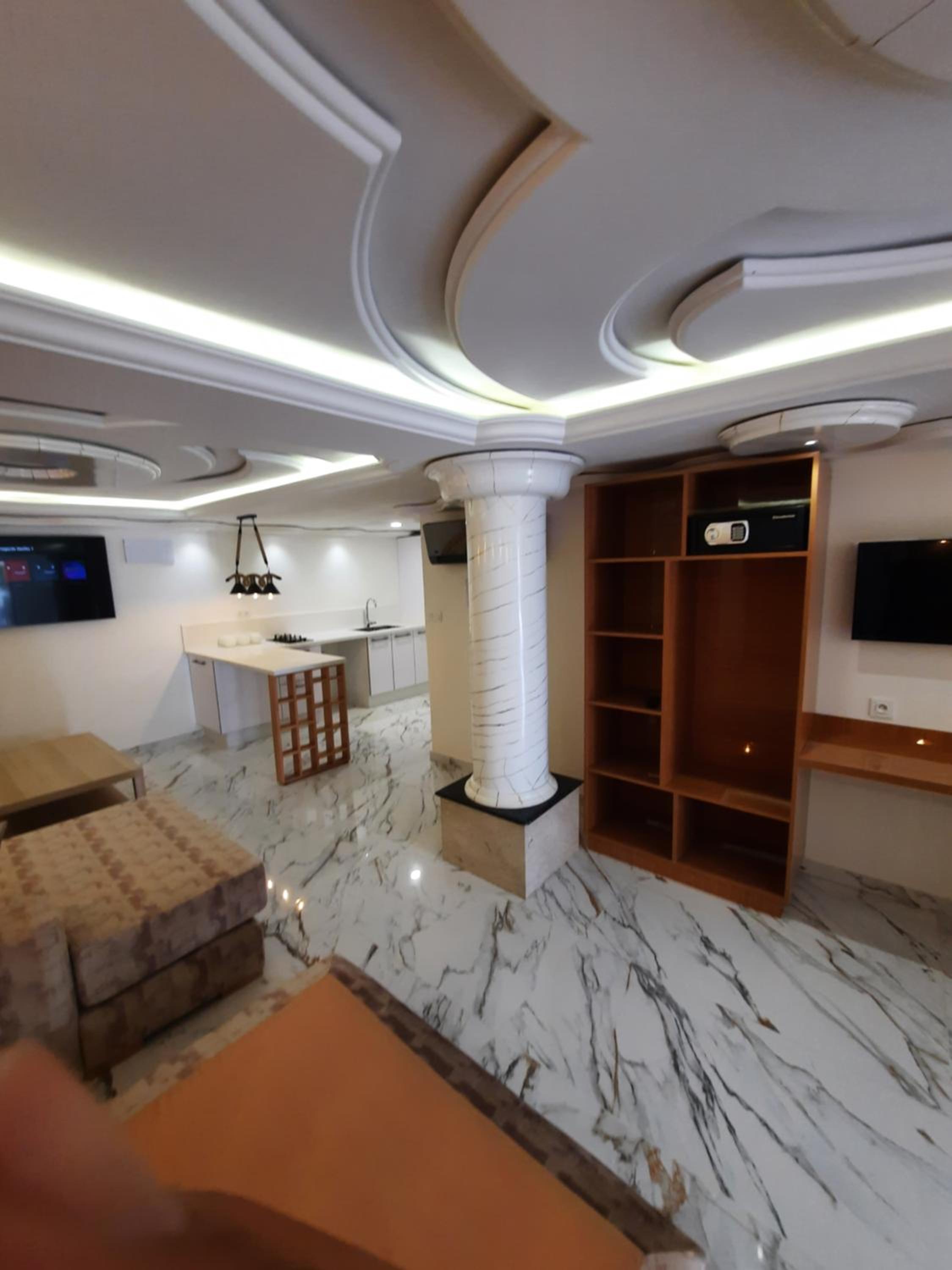 Two-Bedroom Apartment - Photo 8