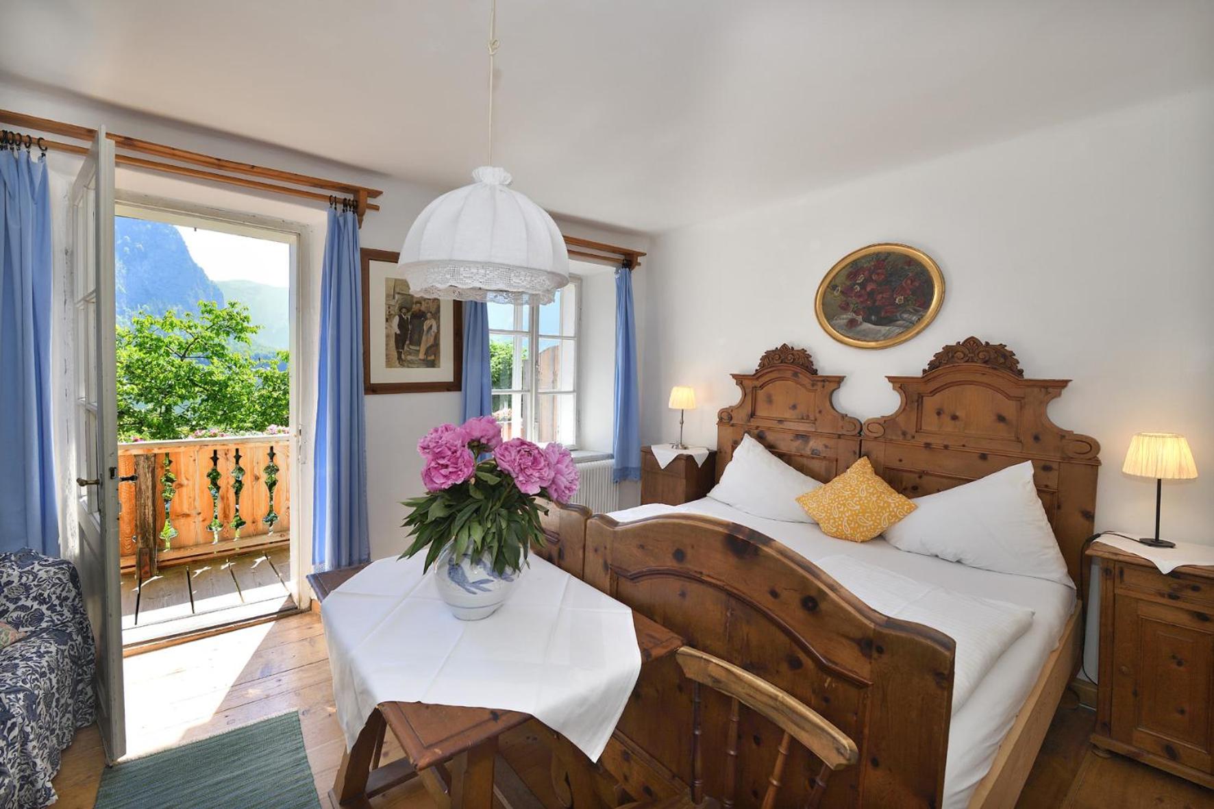 Double Room with Balcony and Lake View photo 1