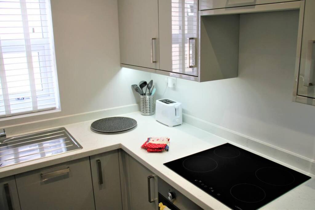 Two-Bedroom Apartment - Photo 10
