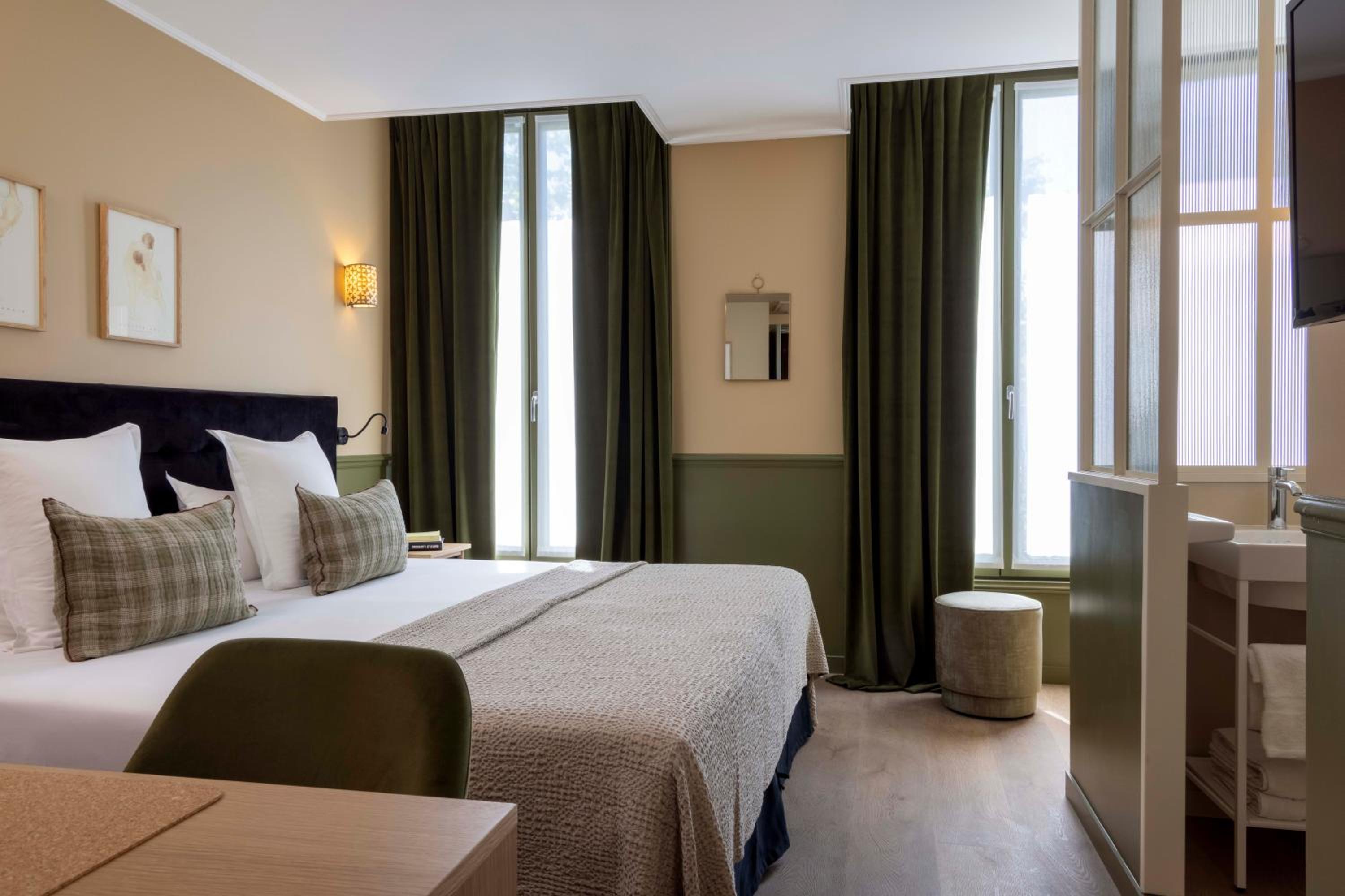 Superior Double or Twin Room with Sauna Access