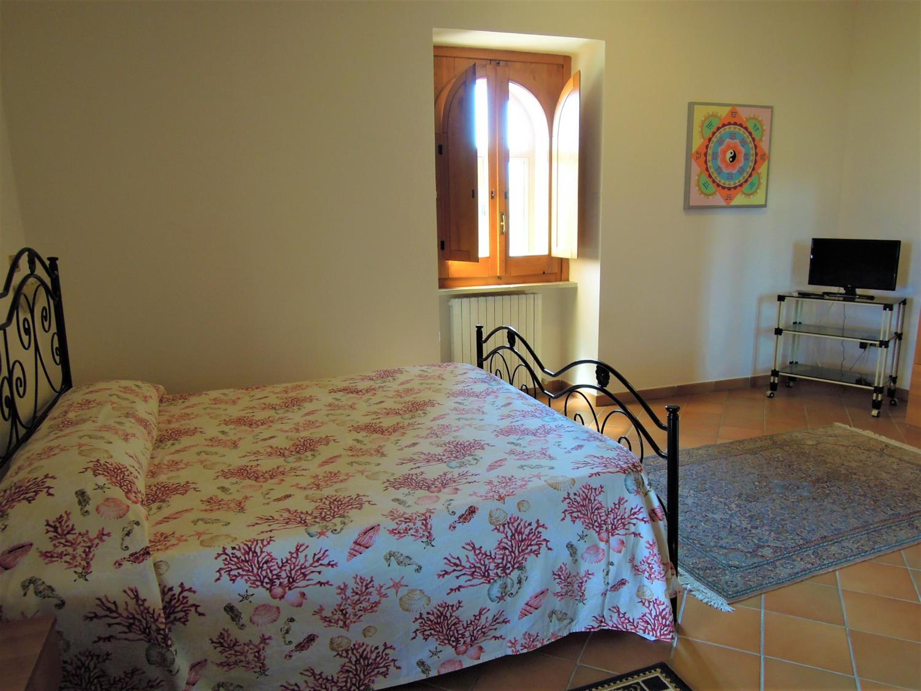 Double Room with Private Bathroom photo 1