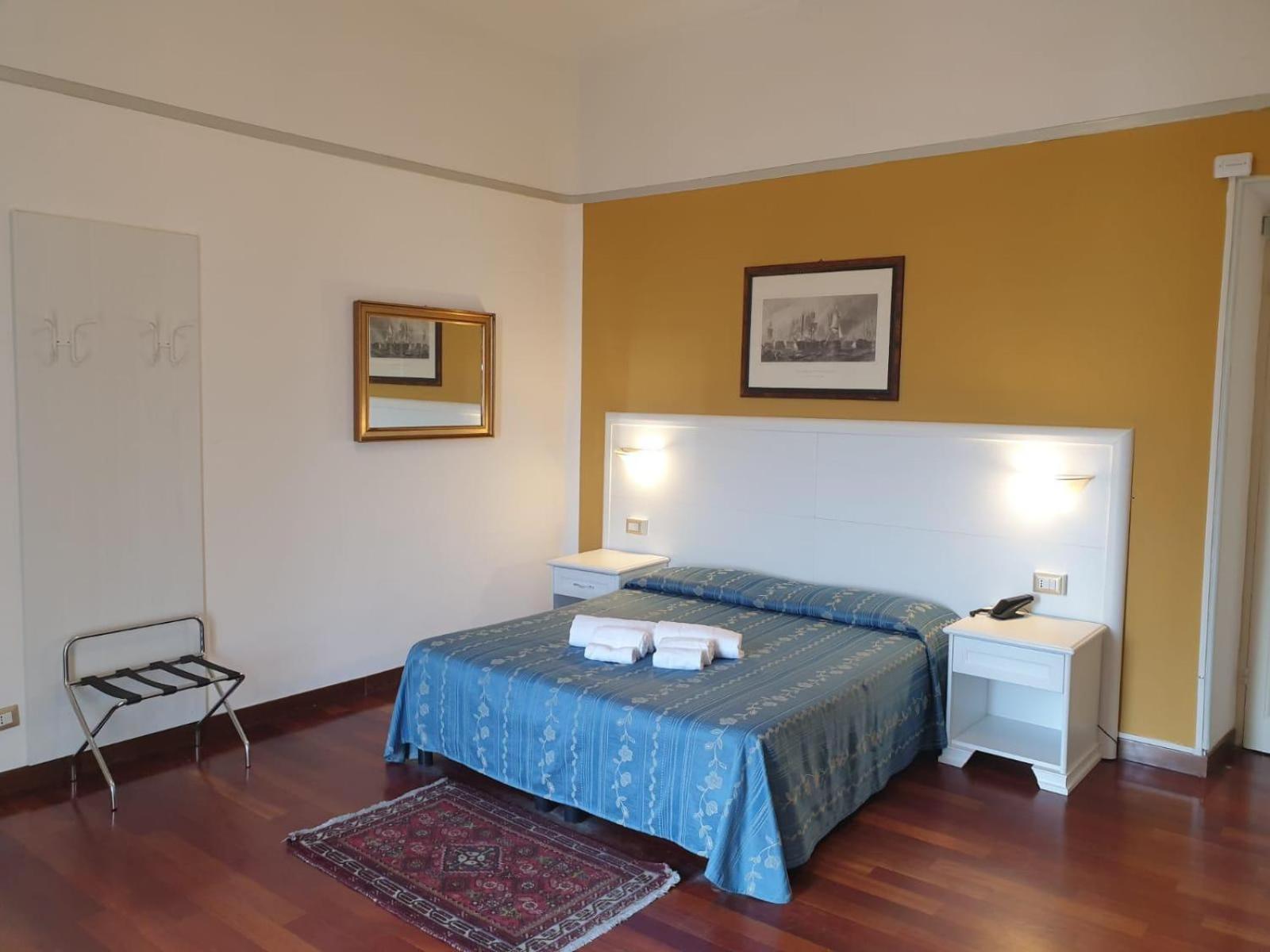 Quadruple Room - Photo 1