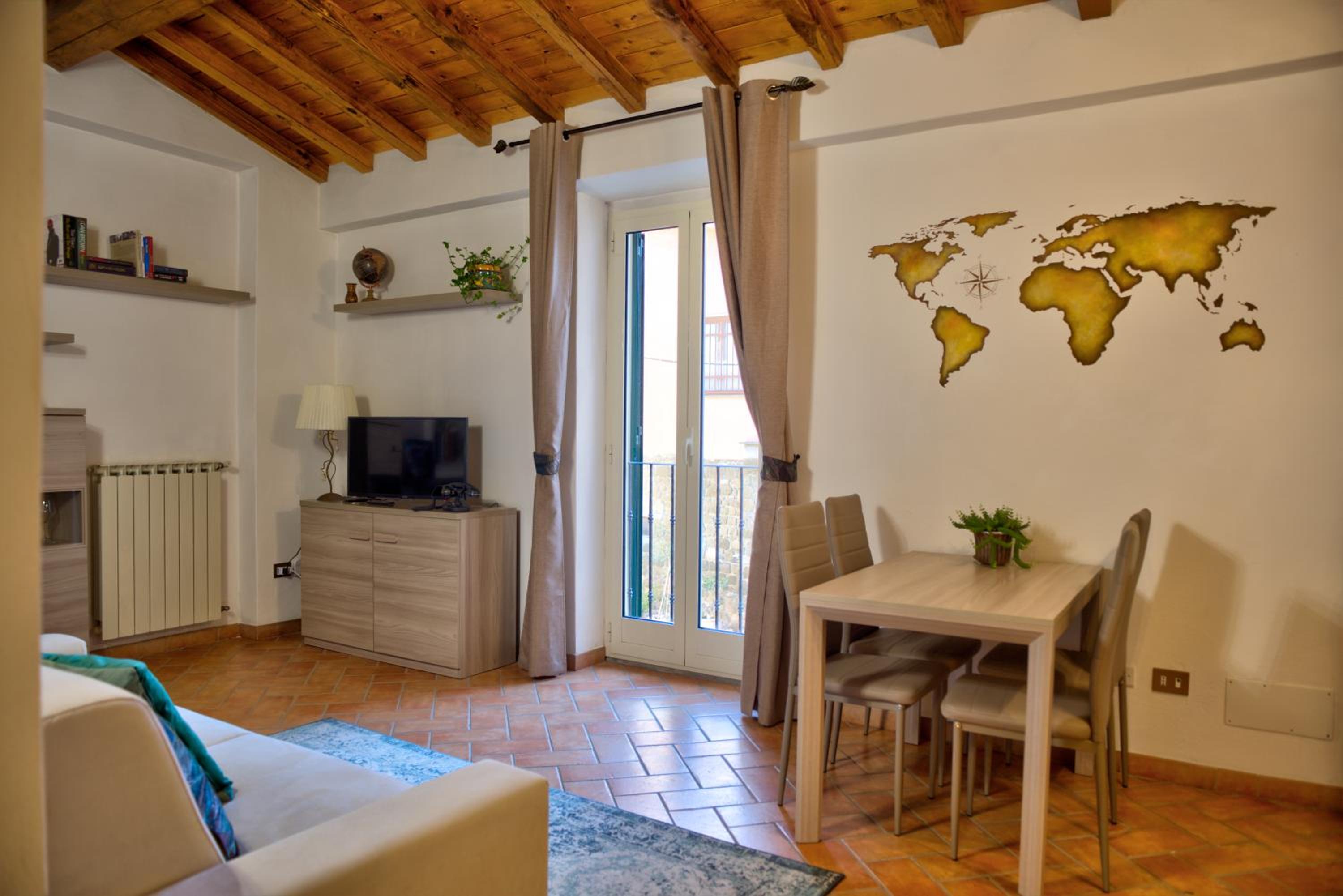 One-Bedroom Apartment - Photo 13