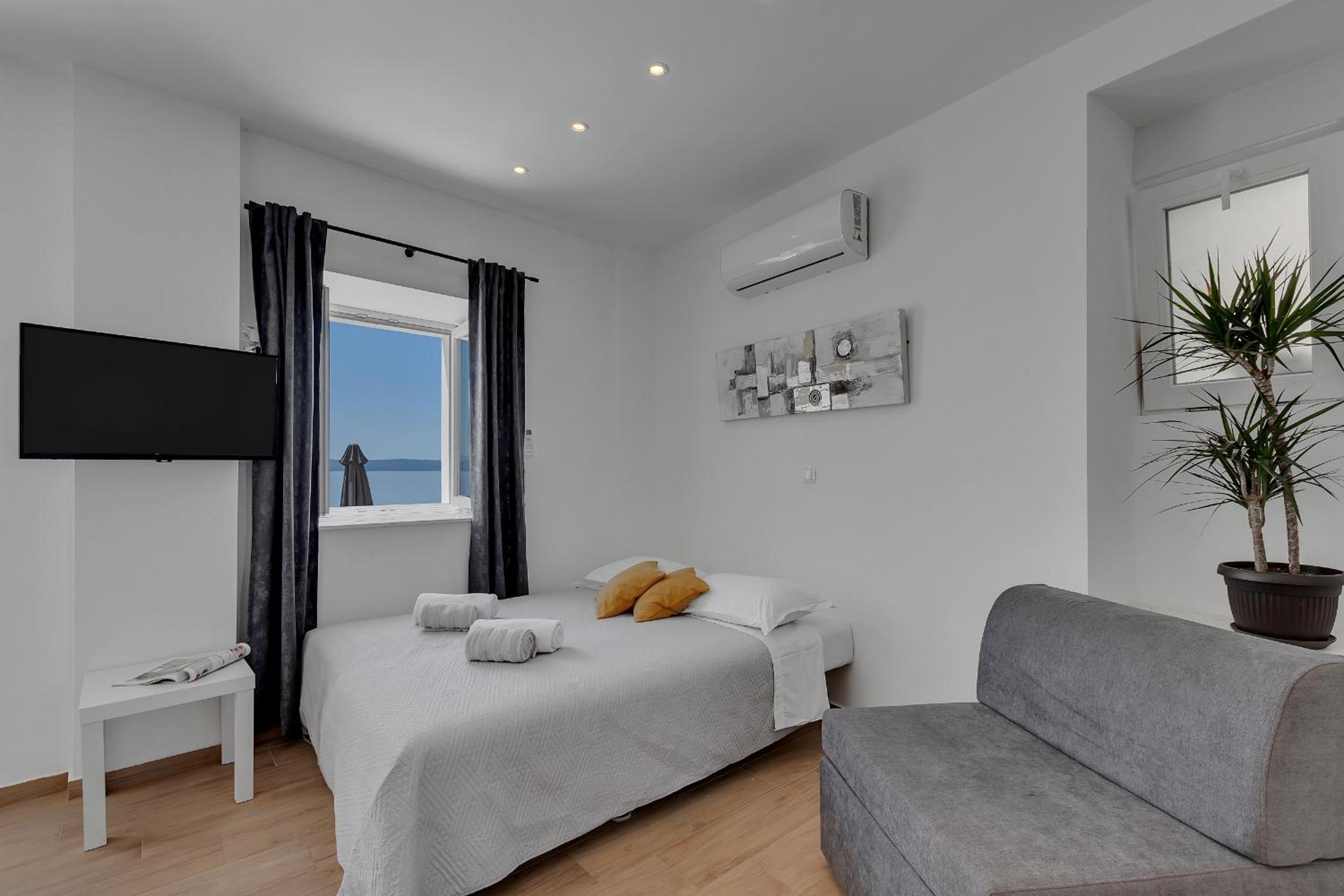Villa - Beach Front