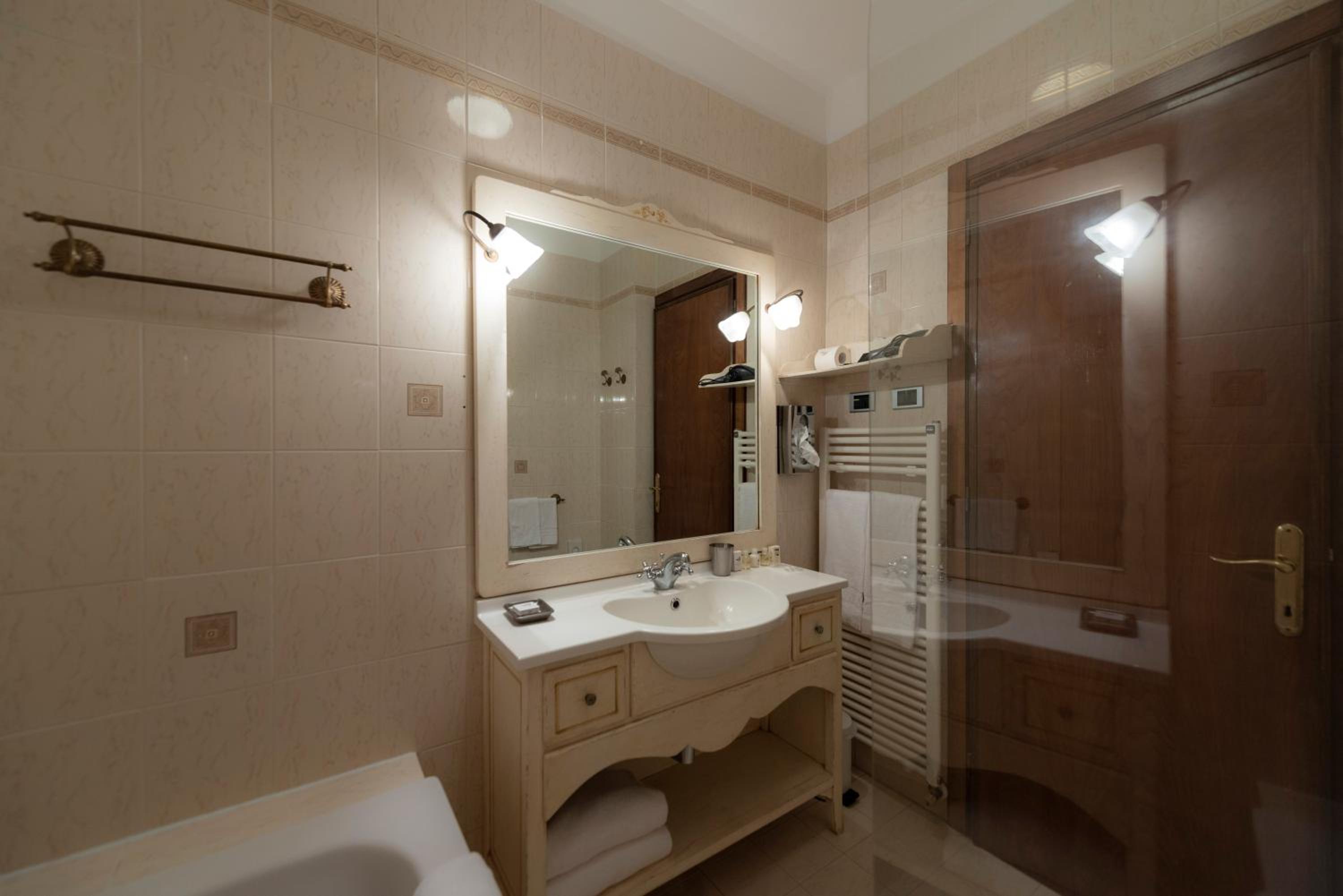 Suite - Annex - Photo 6
