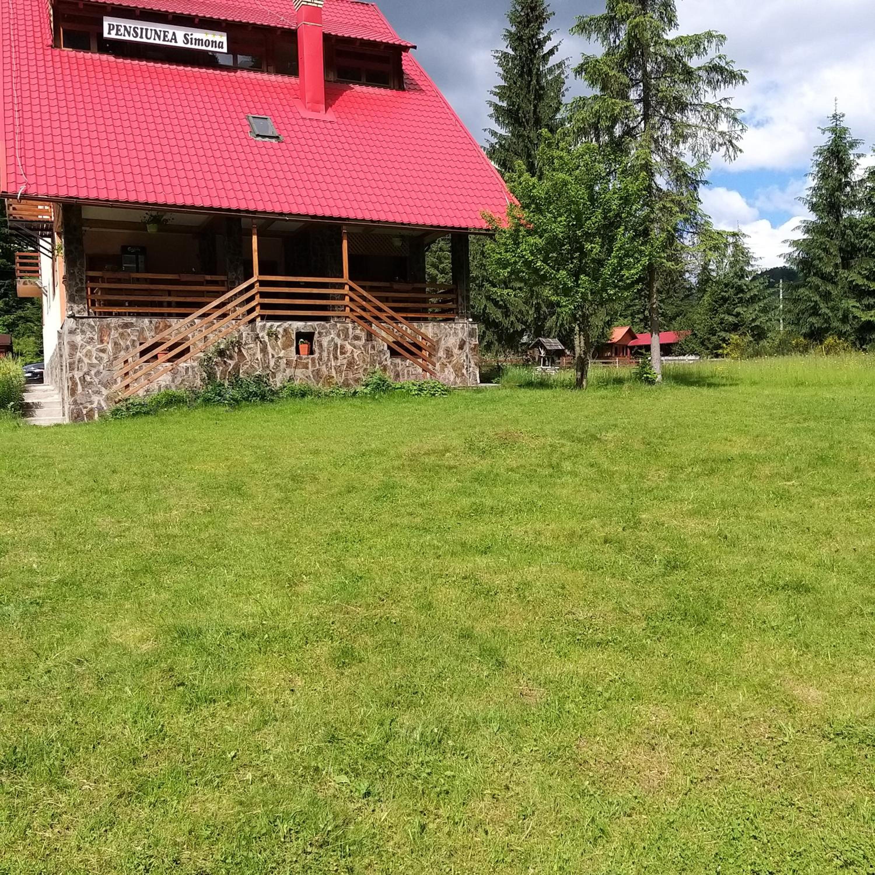 Villa - Photo 1
