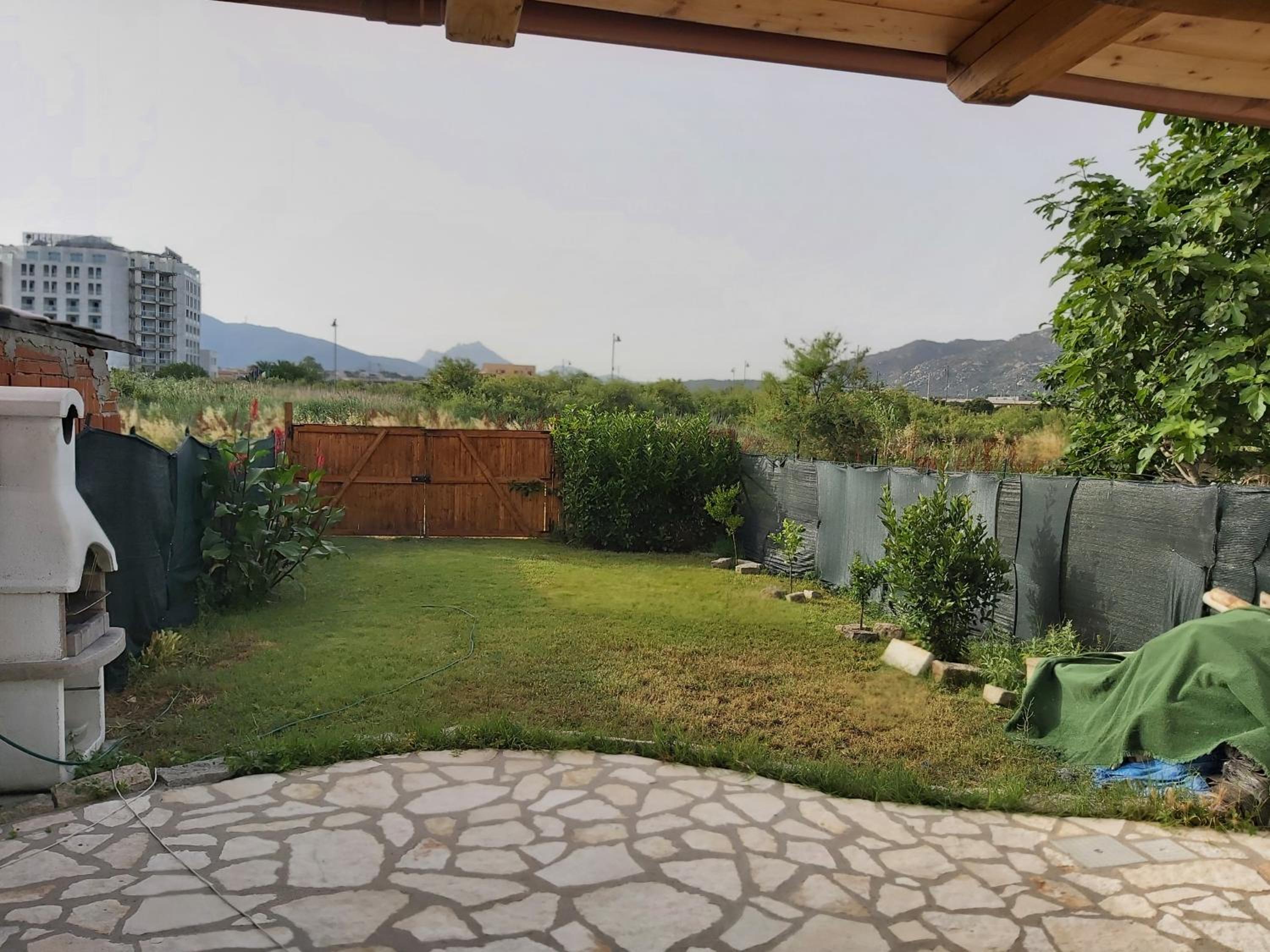 Apartment with Garden View - Photo 2
