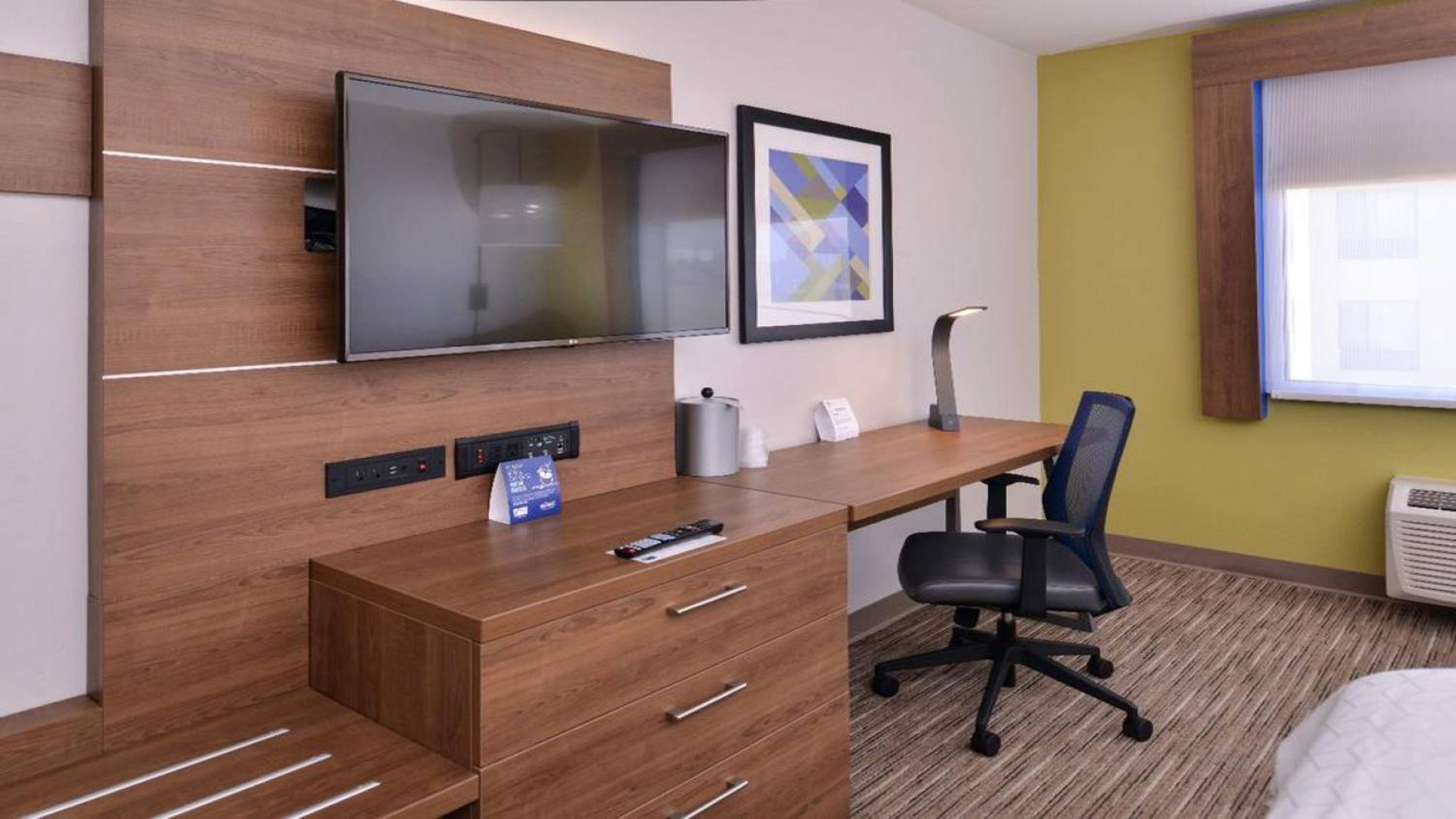 King Suite with Sofa Bed