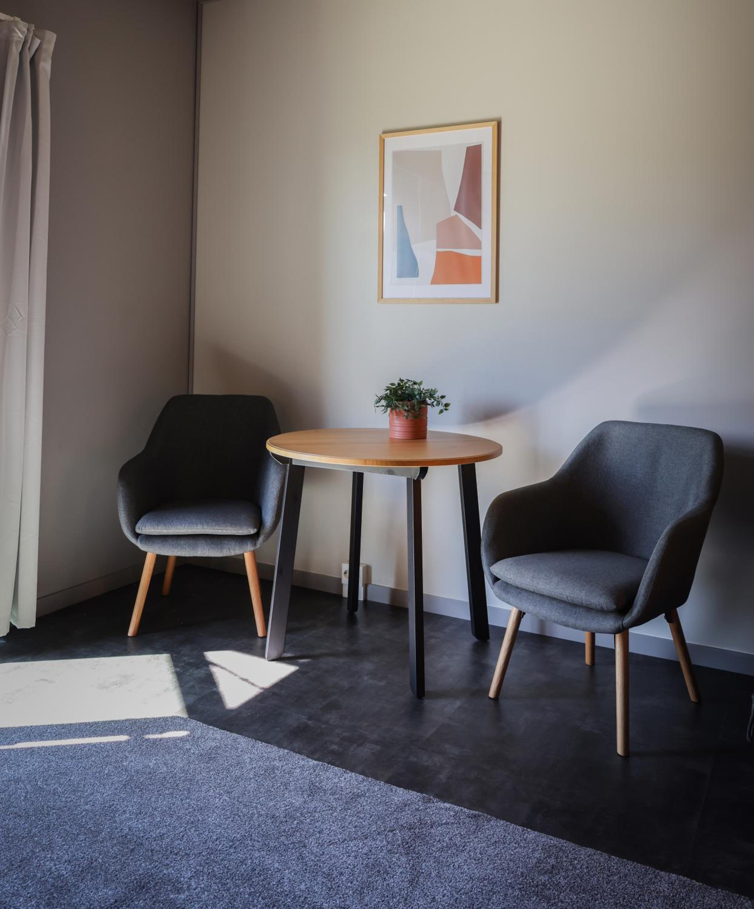 Standard Twin Room - Photo 13