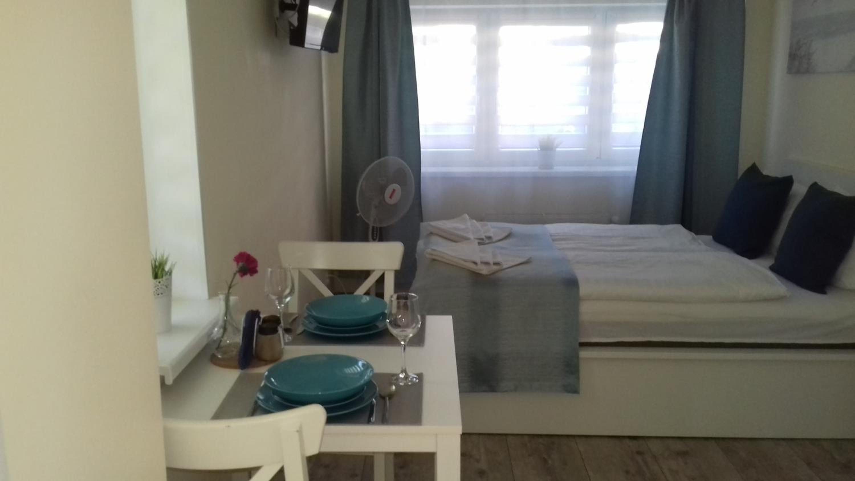 Apartment with Terrace - Photo 1
