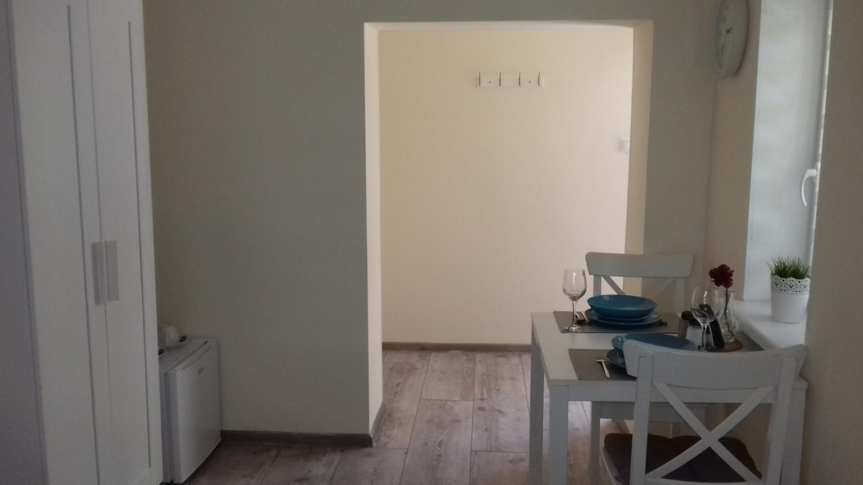 Apartment with Terrace - Photo 2