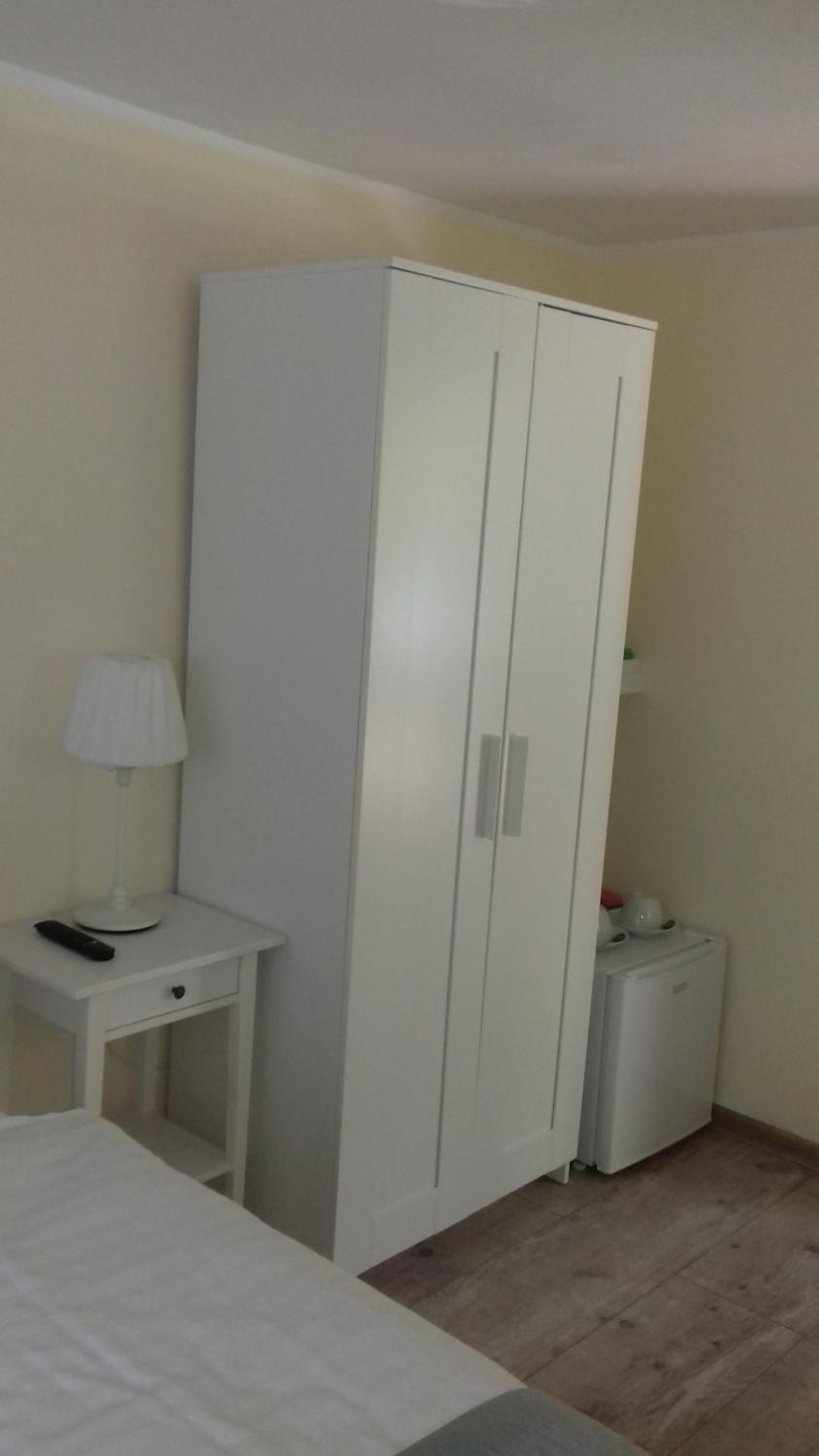 Apartment with Terrace - Photo 4
