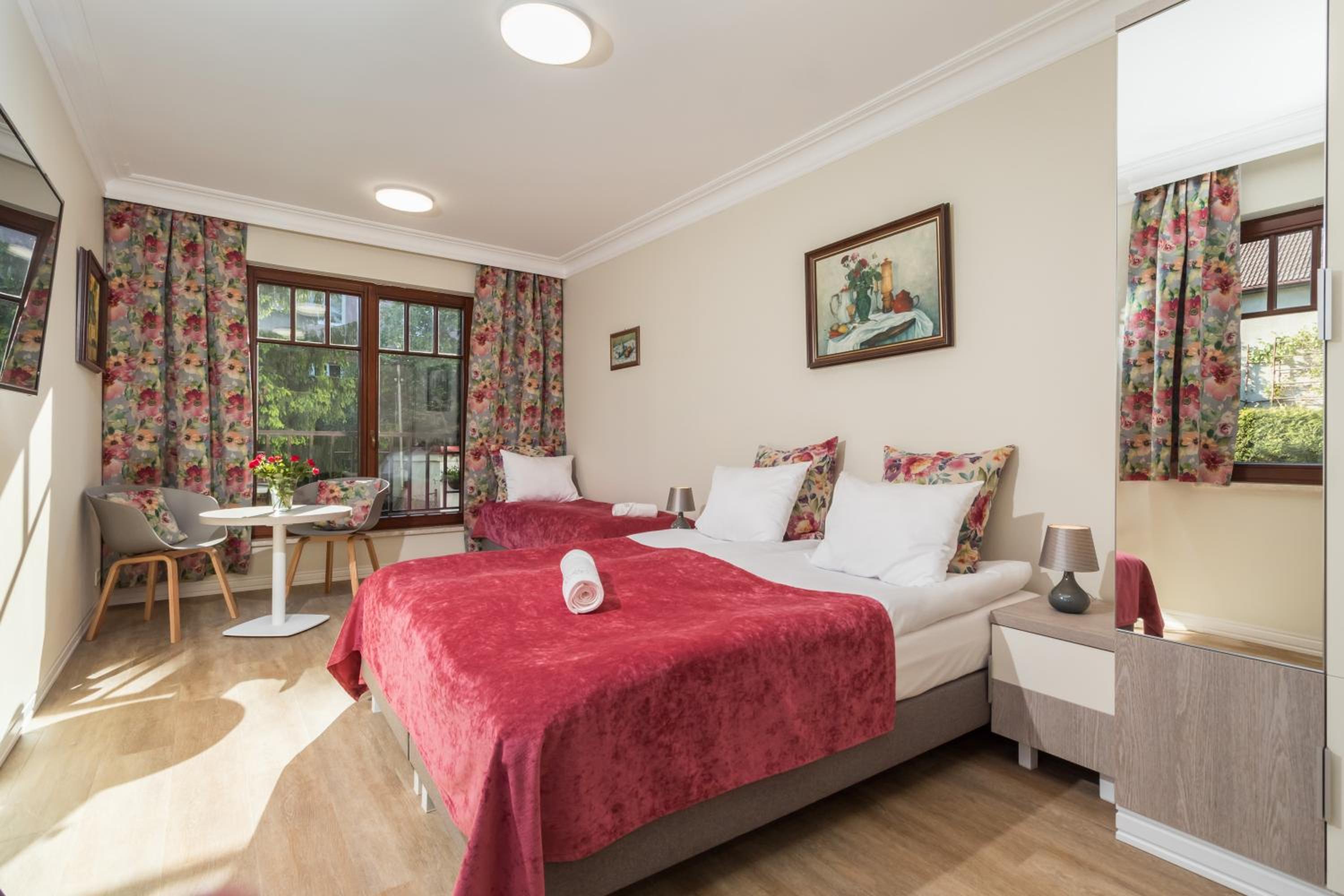 Triple Room with Private Bathroom photo 1