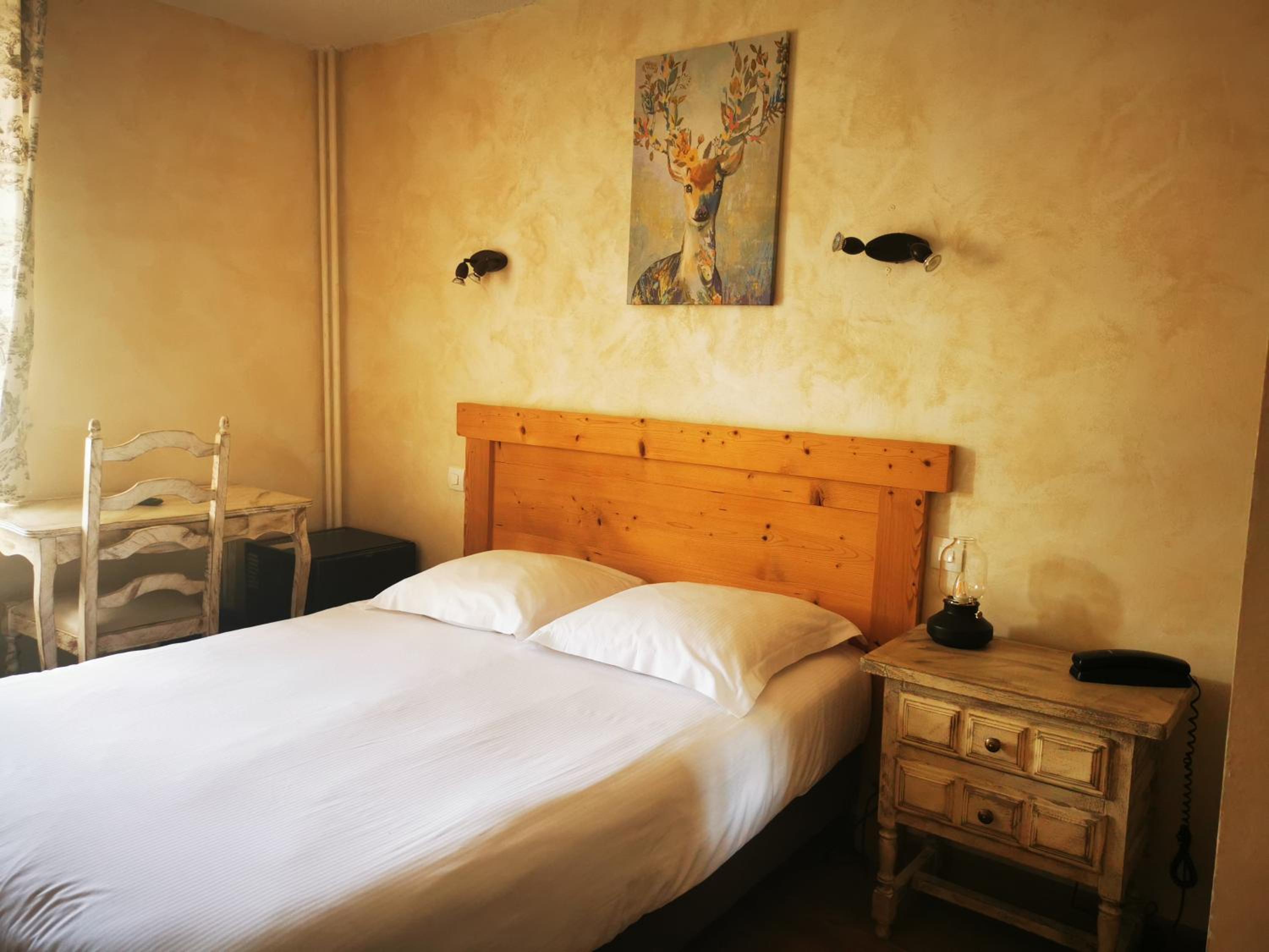 Standard Double Room photo 3