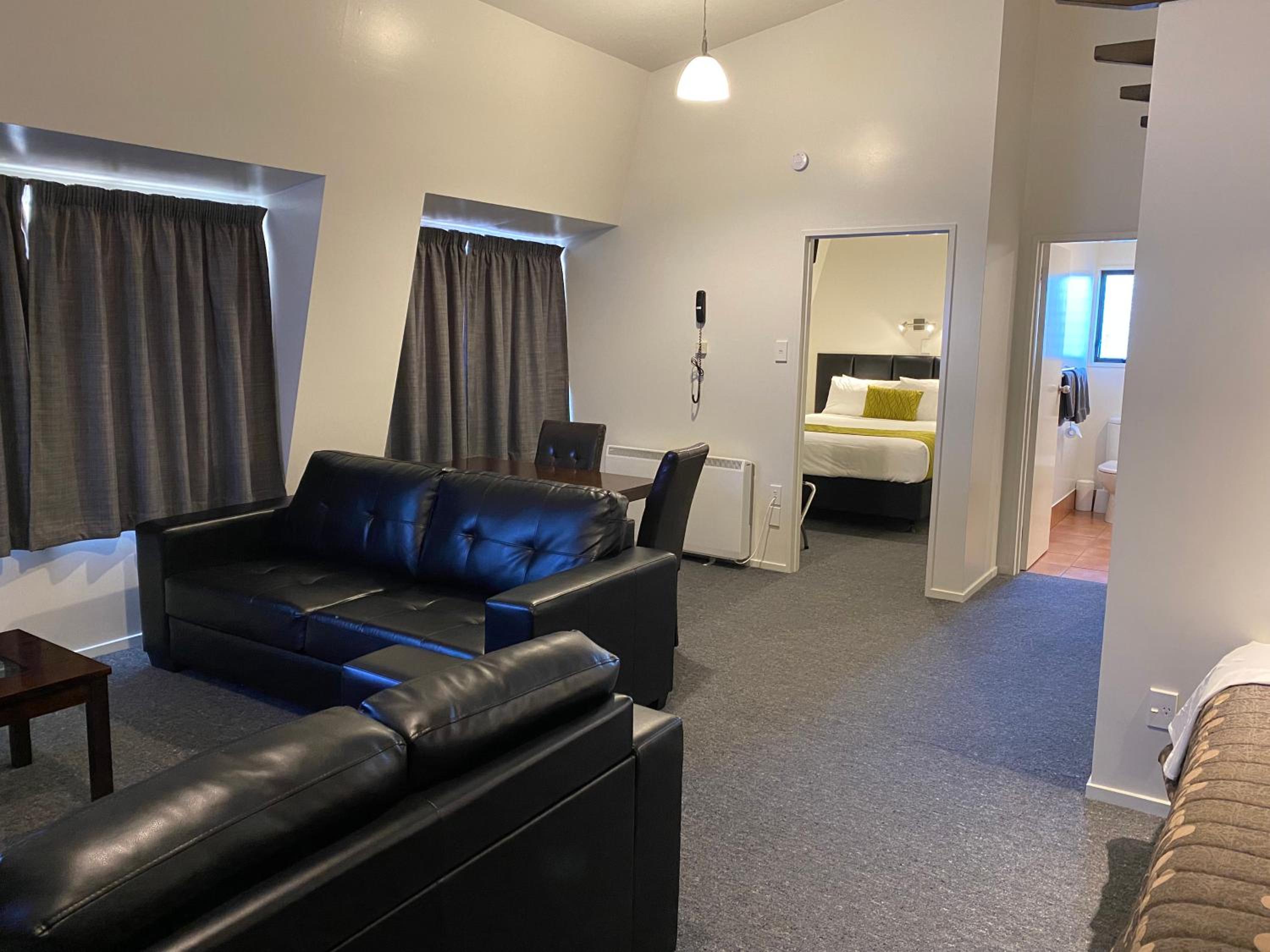 Superior One-Bedroom Apartment photo 1