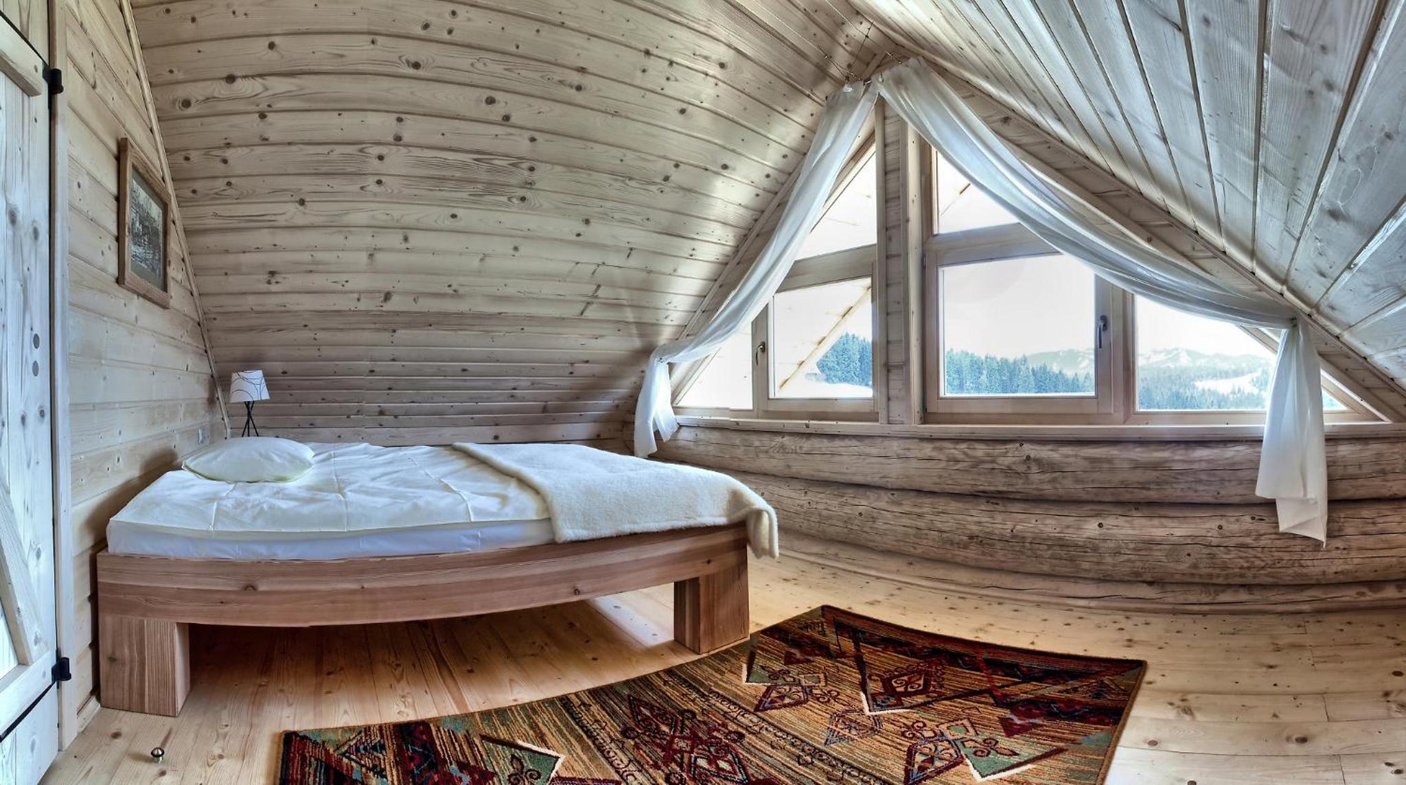 Chalet (5 Adults) photo 1