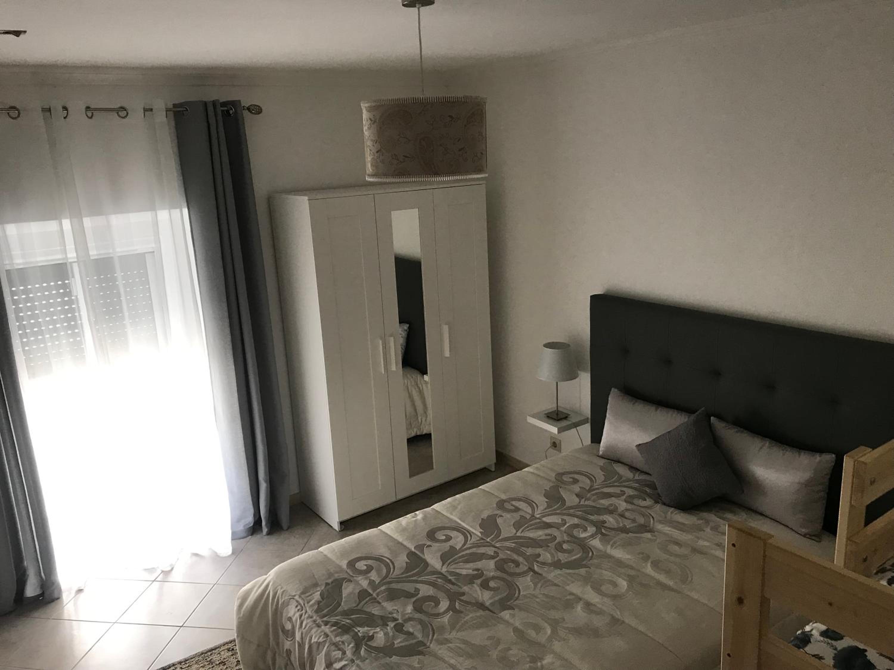 Two-Bedroom House - Photo 32