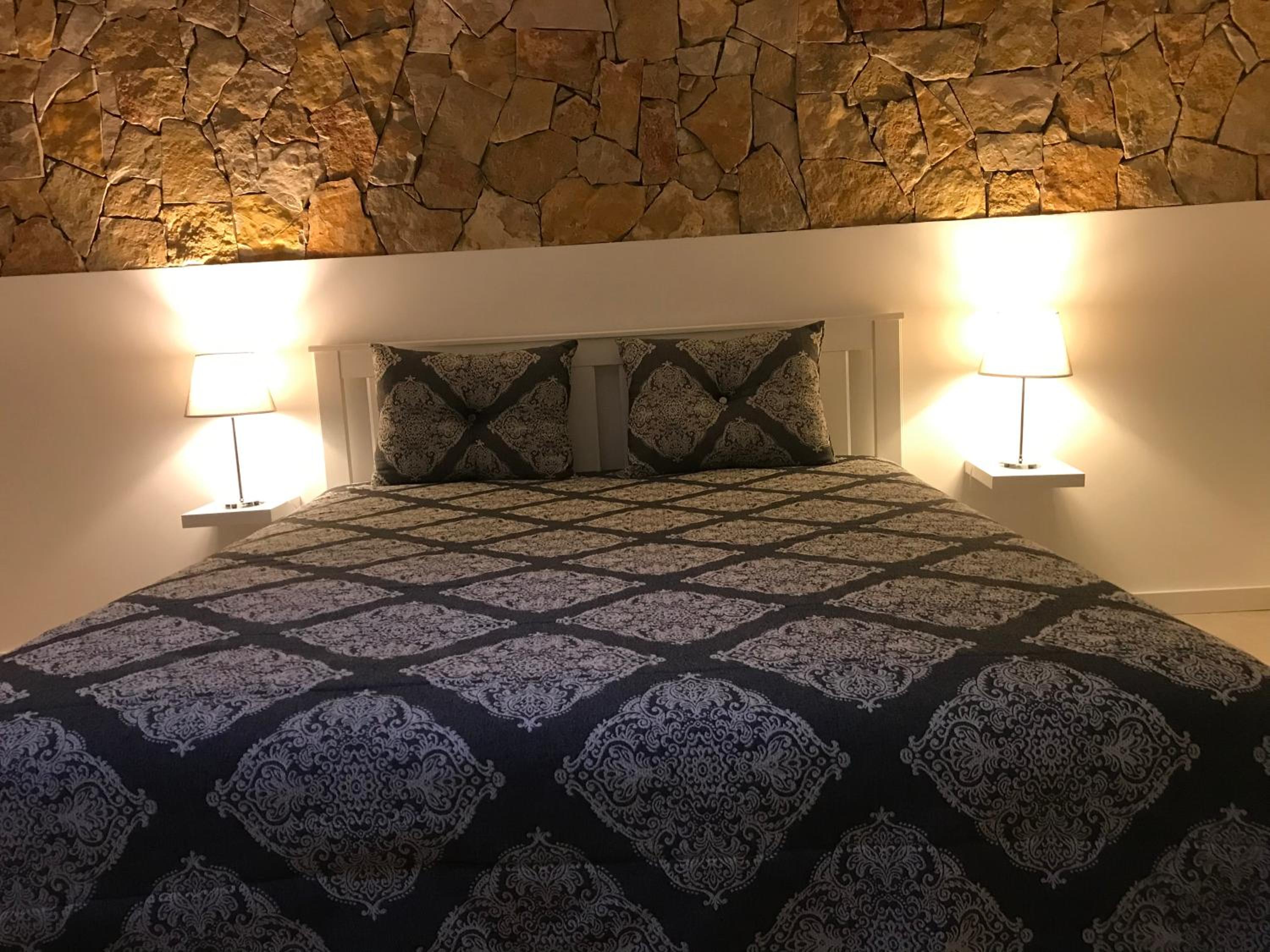 Two-Bedroom House - Photo 35