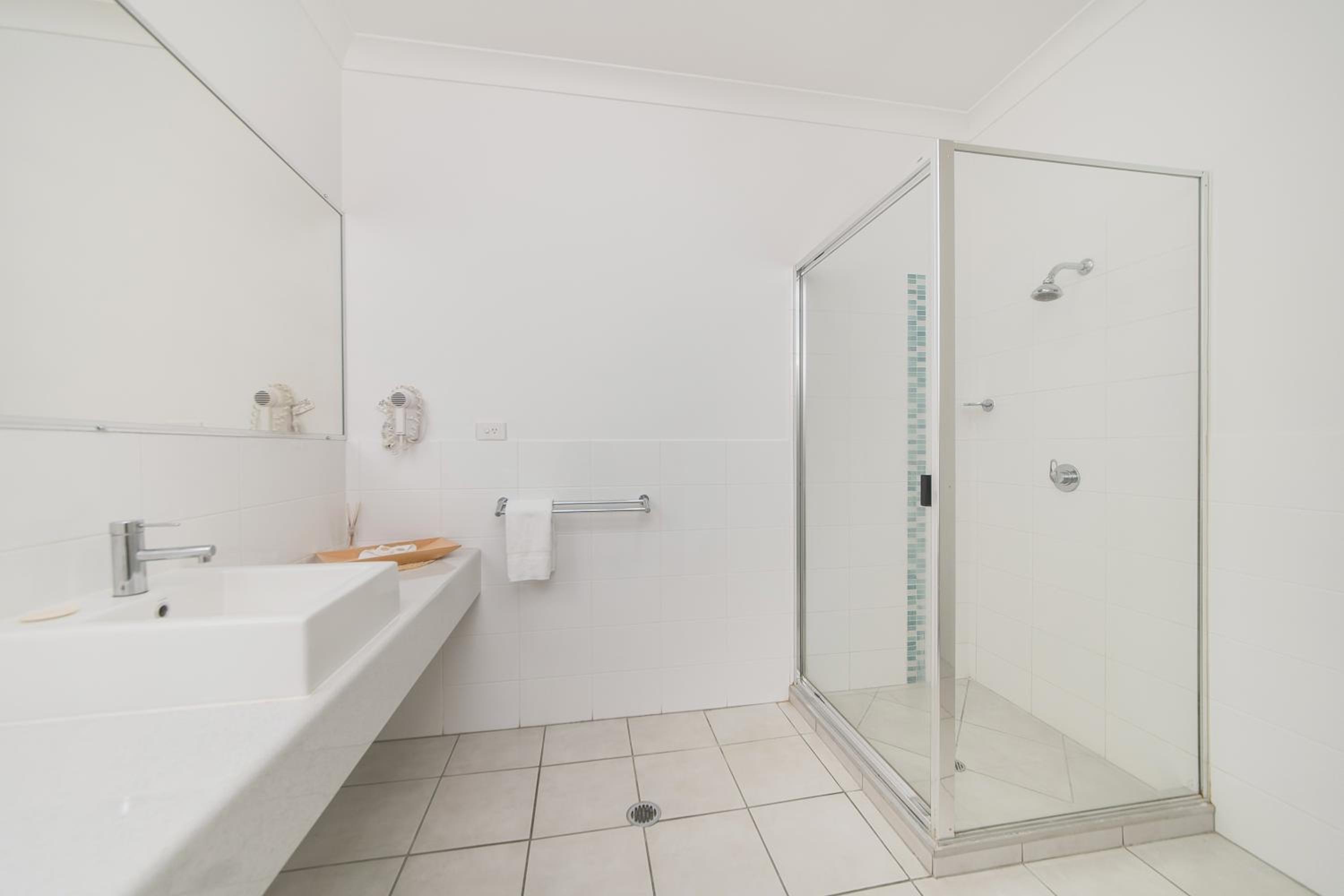 Standard Triple Room photo 3
