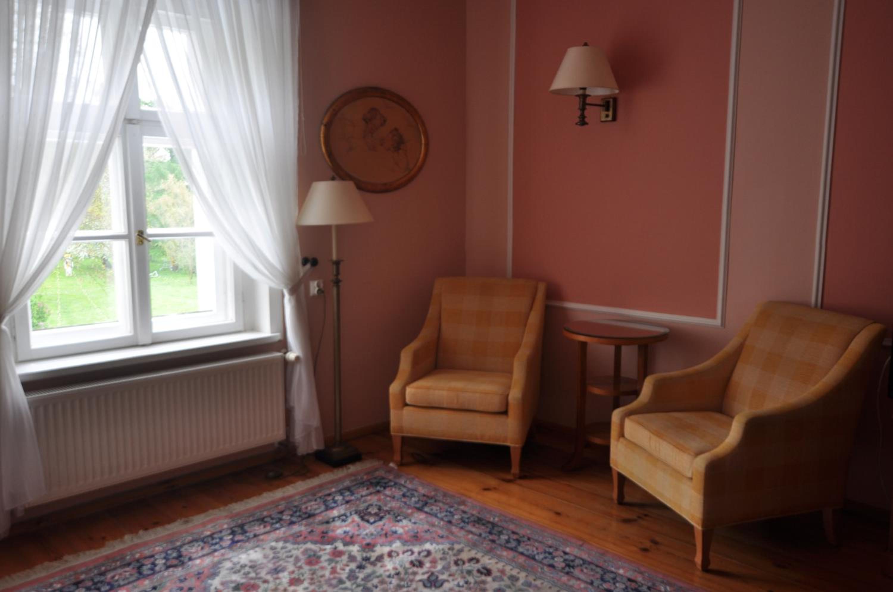 Double Room - Photo 5
