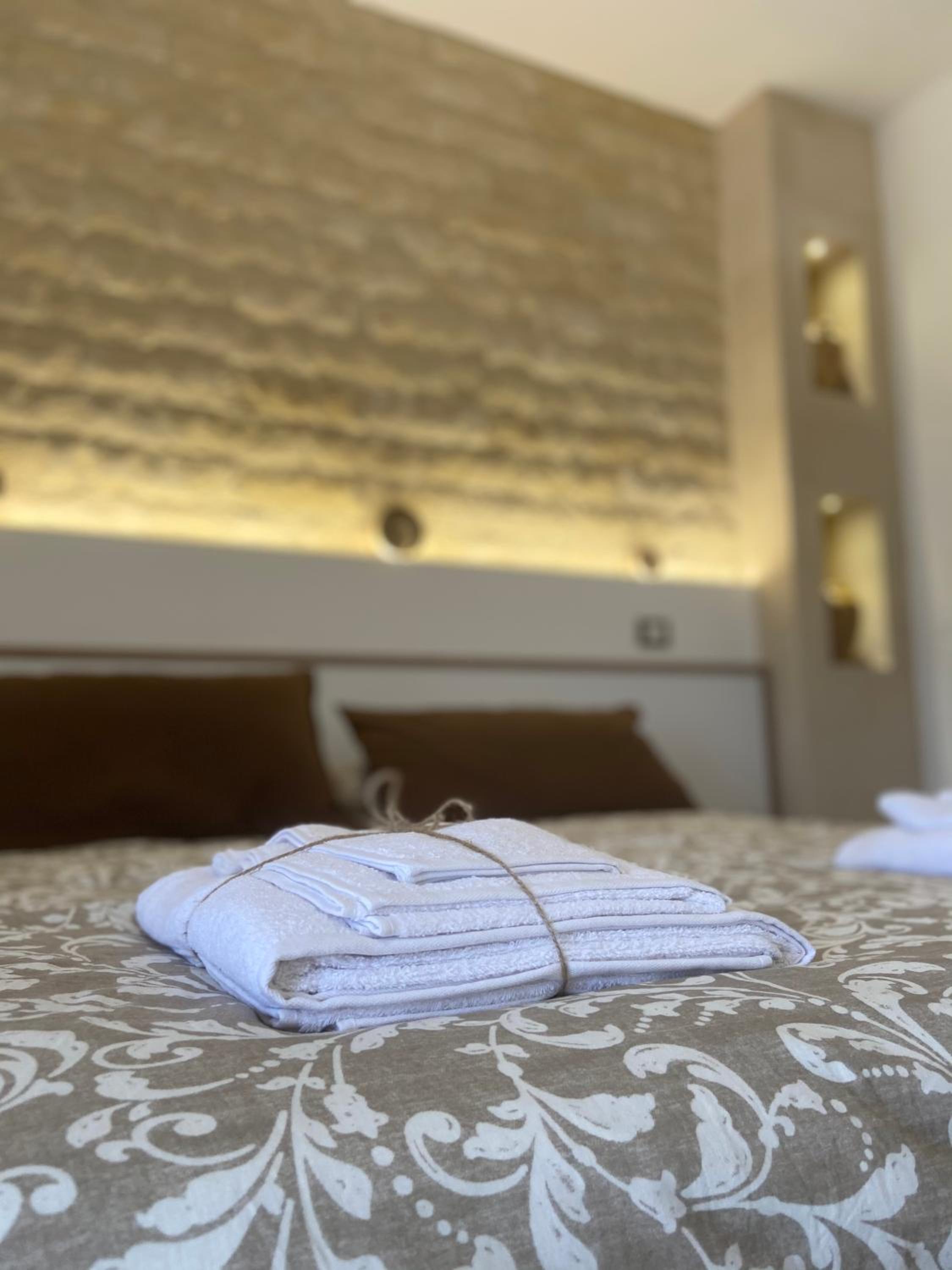 Premium Quadruple Room - Photo 19
